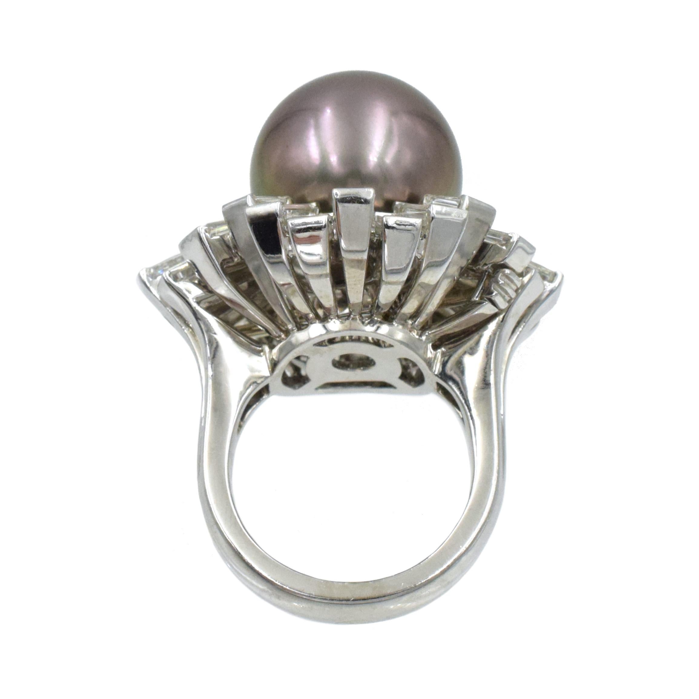 Graff F Black/ White Cultured Pearl and Diamond Ring 1