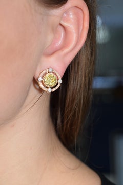 Pendientes de diamantes Graff GIA Vivid Yellow