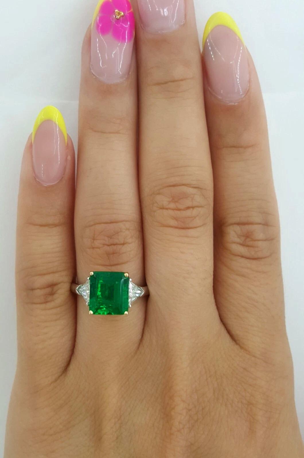 GRAFF Gubelin Zertifizierter kolumbianischer Smaragd & Diamant Dreistein-Ring im Angebot 4