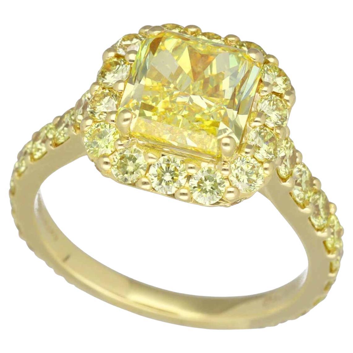 GRAFF Icon 2.09ct Fancy Vivid Yellow Diamond SI1 18K 750 Yellow Gold Ring 4 3/4