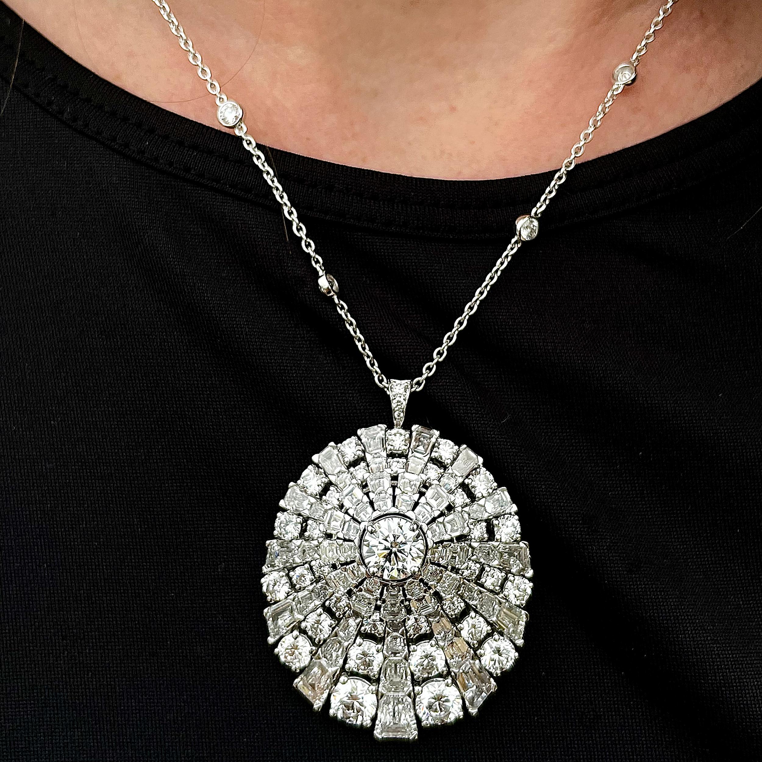 Graff Magnificent Diamond White Gold Necklace In Excellent Condition In Feasterville, PA