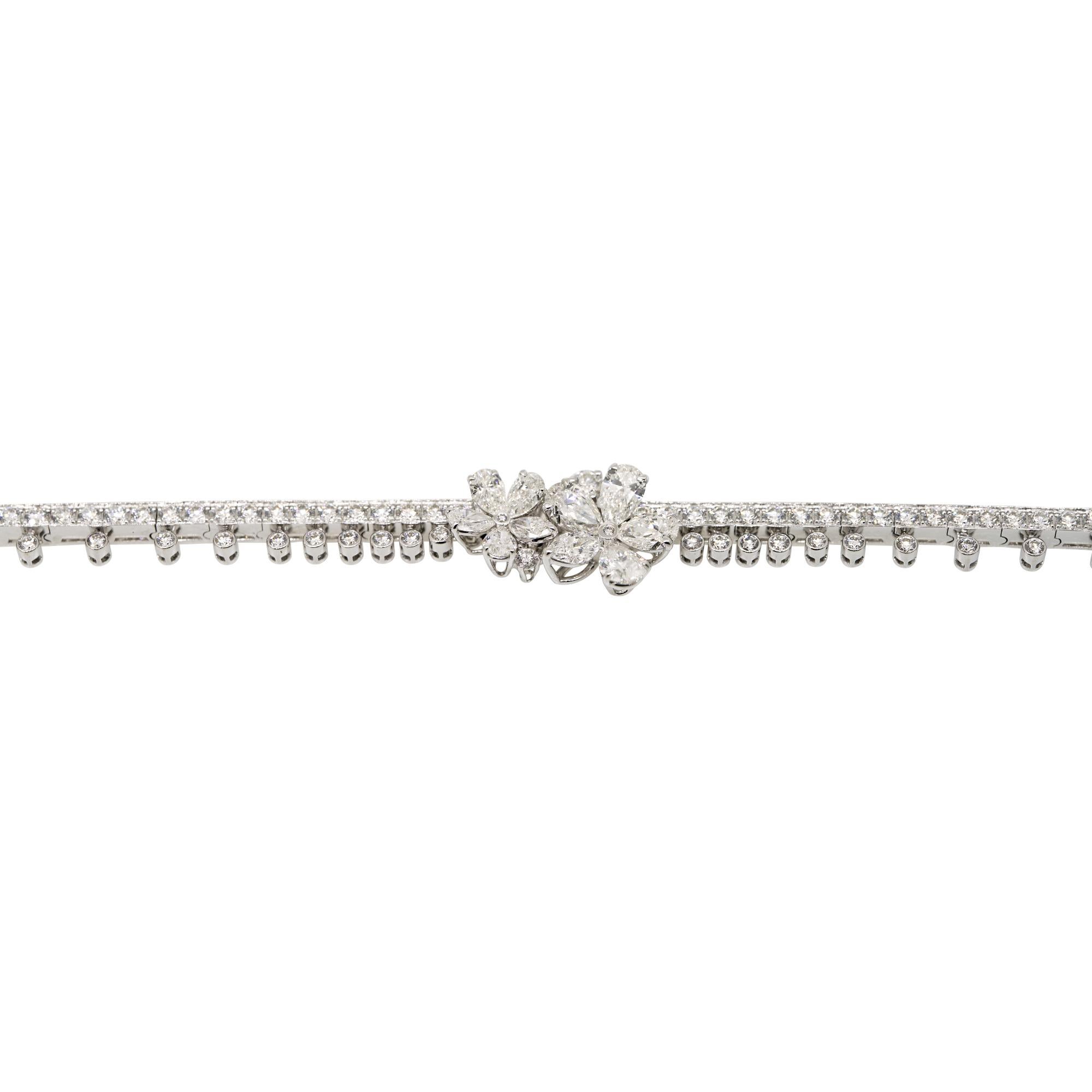 Round Cut Graff Natural 7.50 Carat Diamond 18 Karat Carissa Flower Bracelet In Stock For Sale