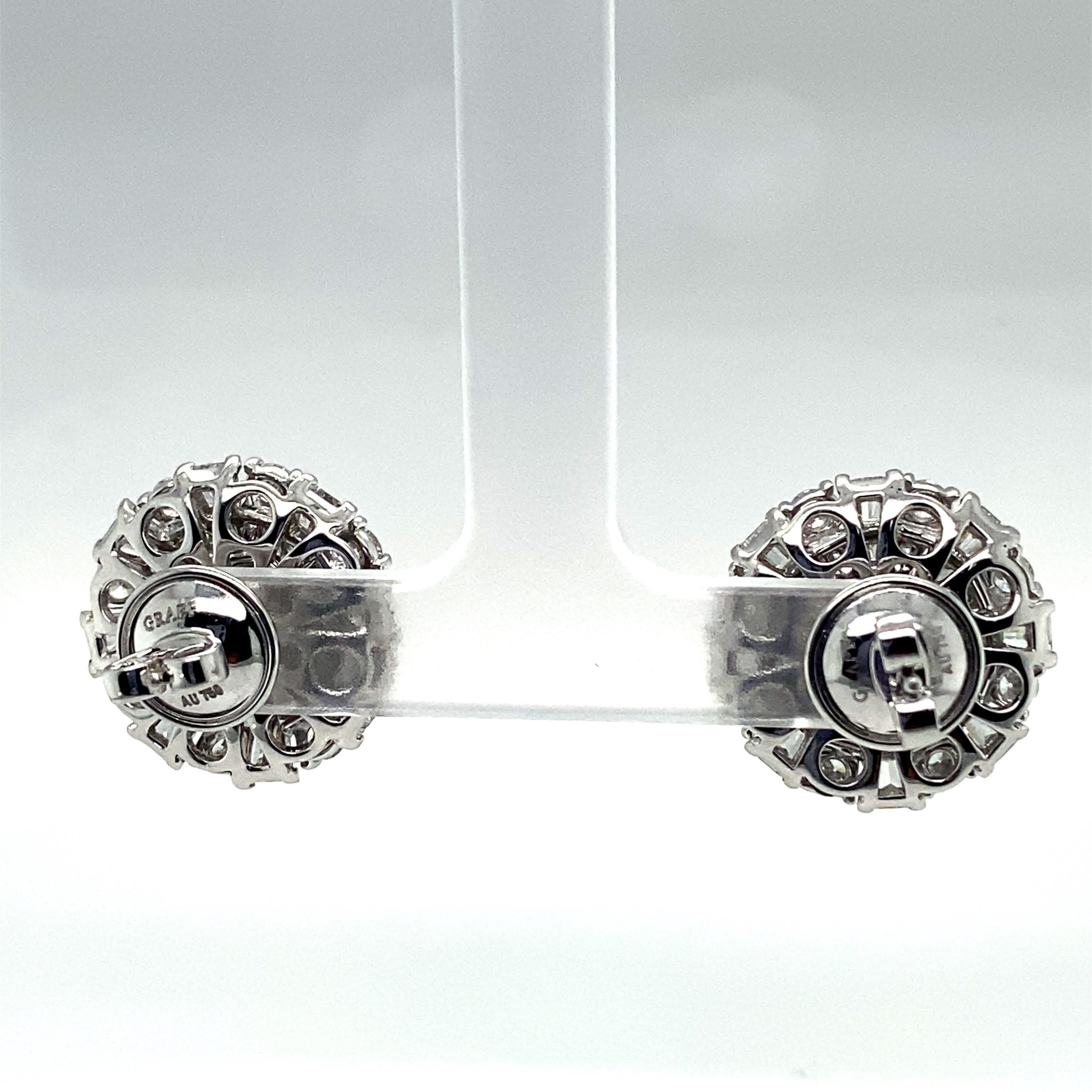 Women's Graff Pair of Diamond Stud Earrings