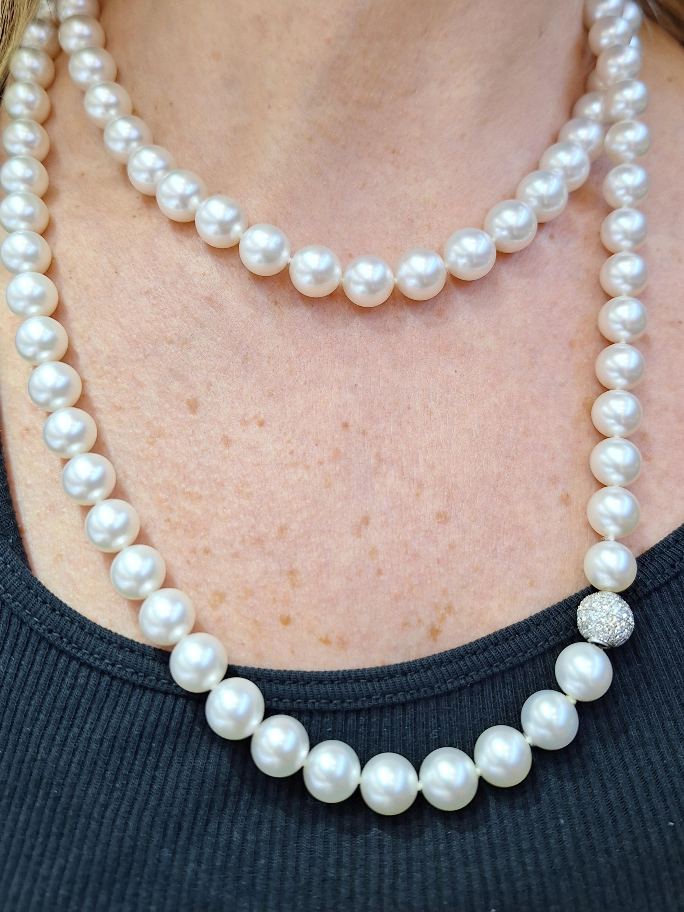 Graff Pearl Long Necklace with diamond clasp In Excellent Condition For Sale In New York, NY