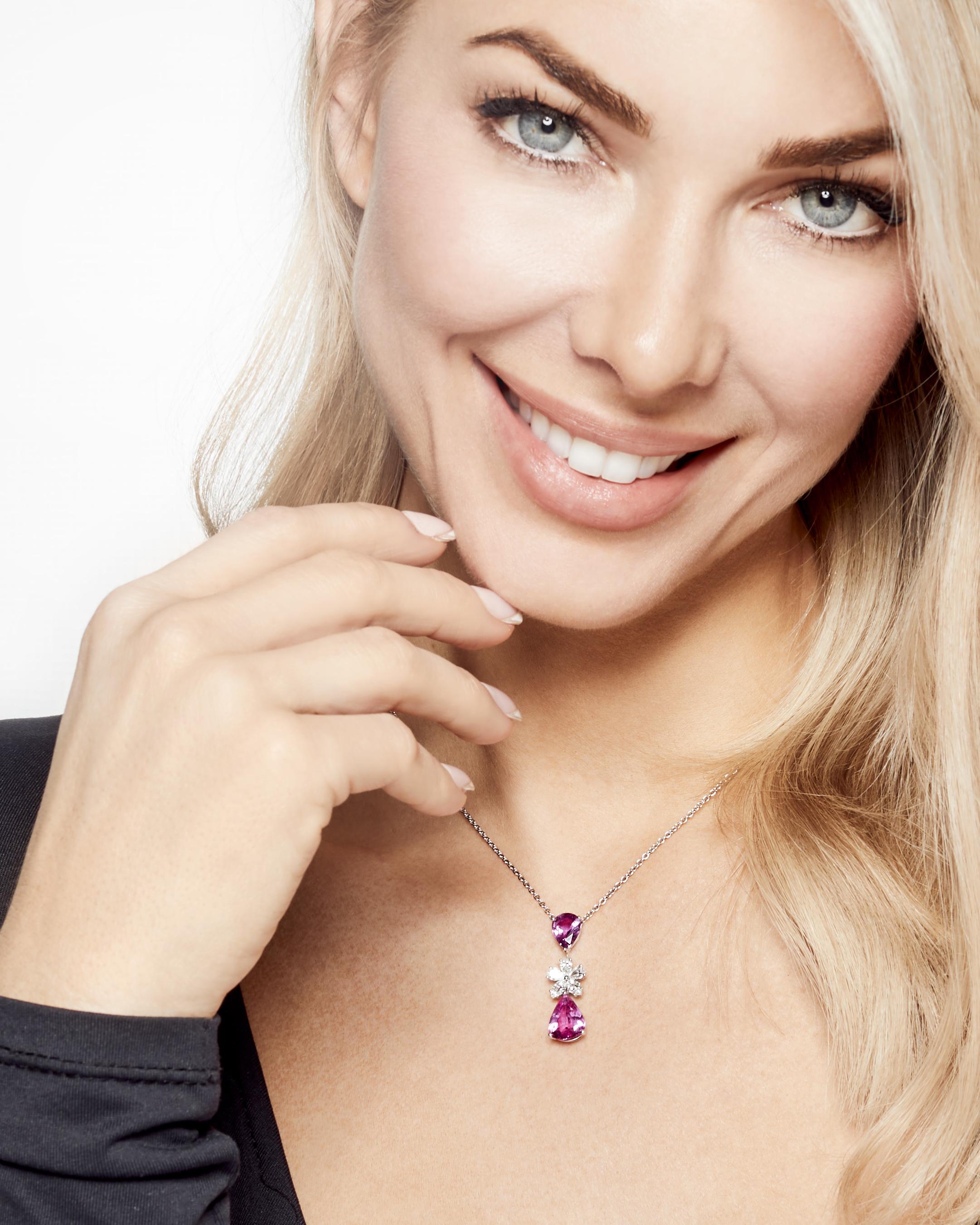 Graff Pink Pearshape Sapphire Pendant With Pear and Marquise White Diamond Flower Motif

Please contact us for more information. 

*To keep your jewelry in excellent condition, avoid all exposure to moisture, perfume, lotions and