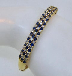 Graff *Rare* Vintage 1980 18k Diamond & Sapphire Bangle Bracelet