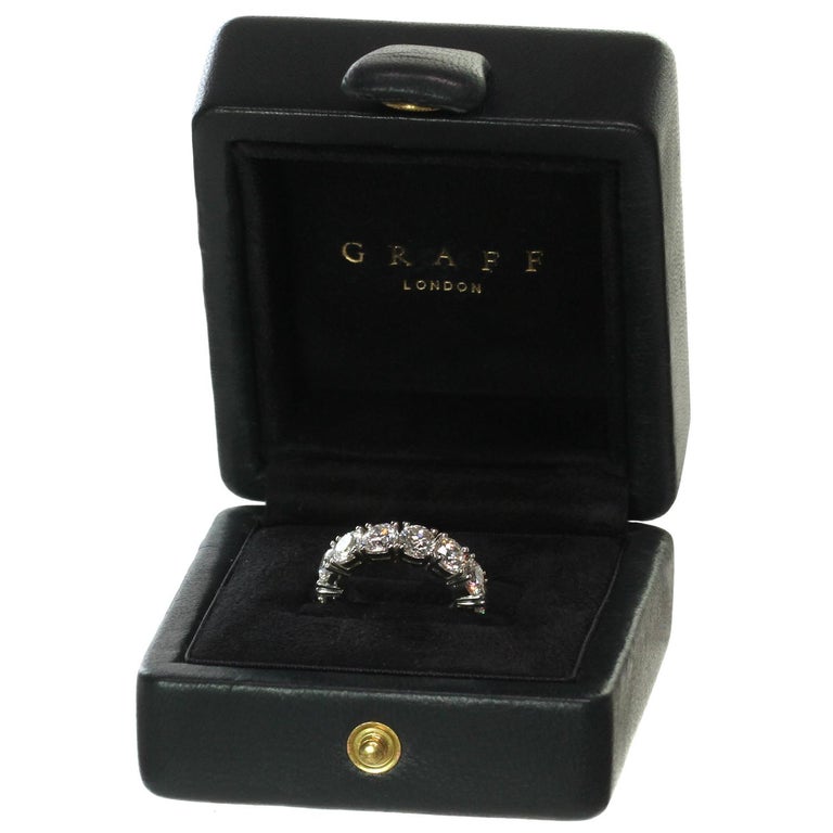 Graff Round Diamond Platinum Wedding Band Ring GIA Box For Sale at 1stDibs  | graff ring box, graff box, giabox
