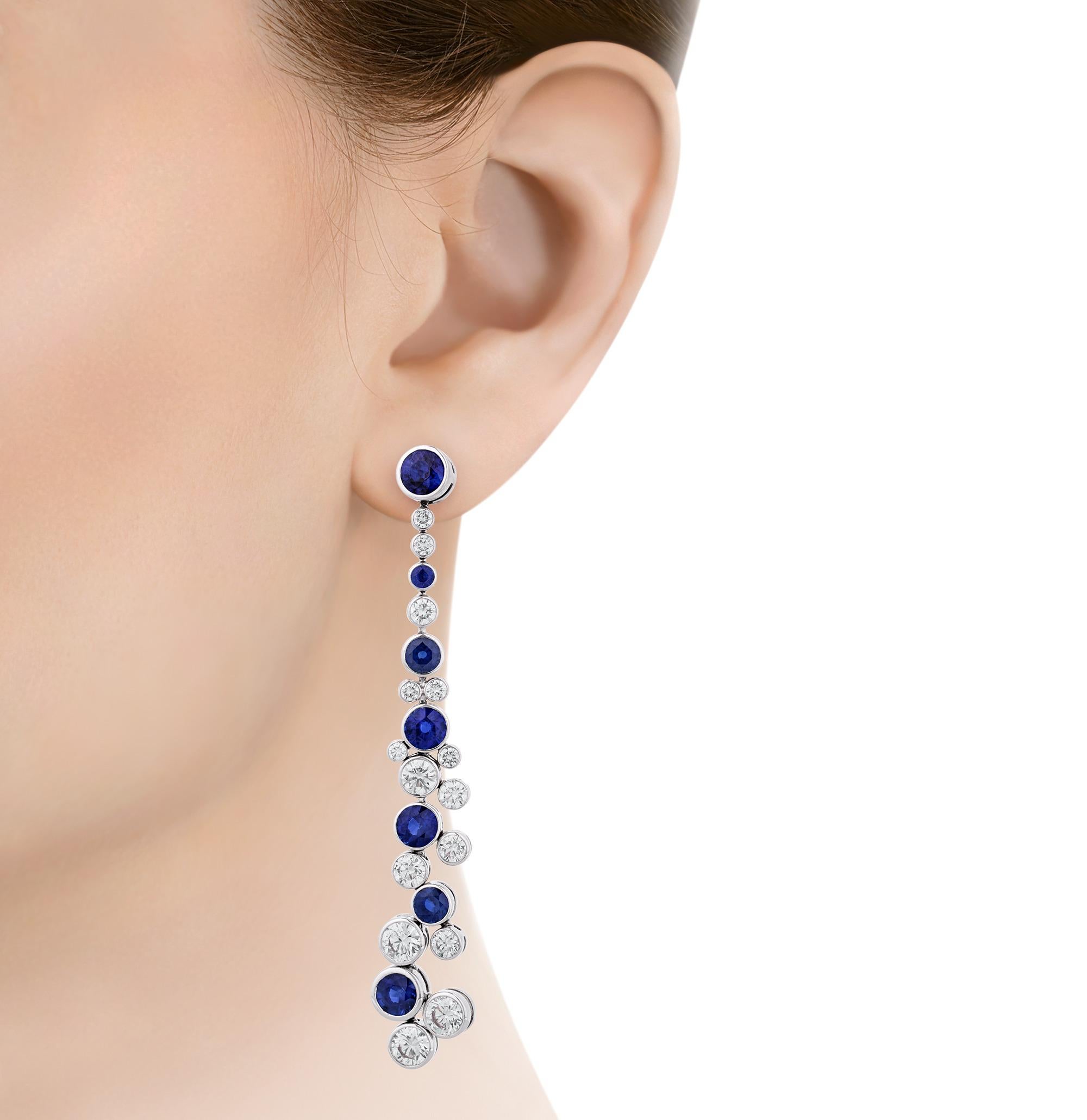 Graff Sapphire and Diamond Earrings In Excellent Condition For Sale In New Orleans, LA