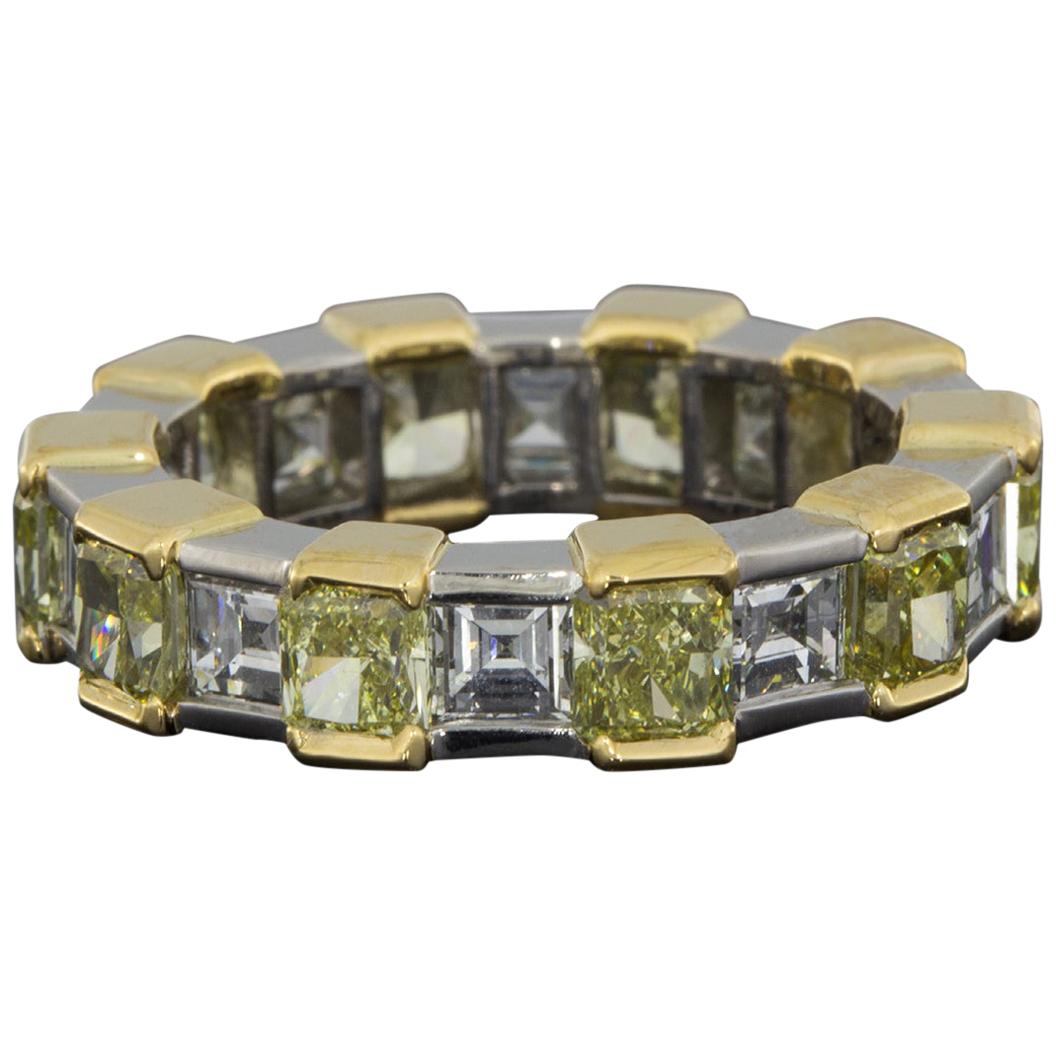 Graff Two-Tone Gold Fancy Yellow Radiant and Emerald Diamond Eternity Band Ring