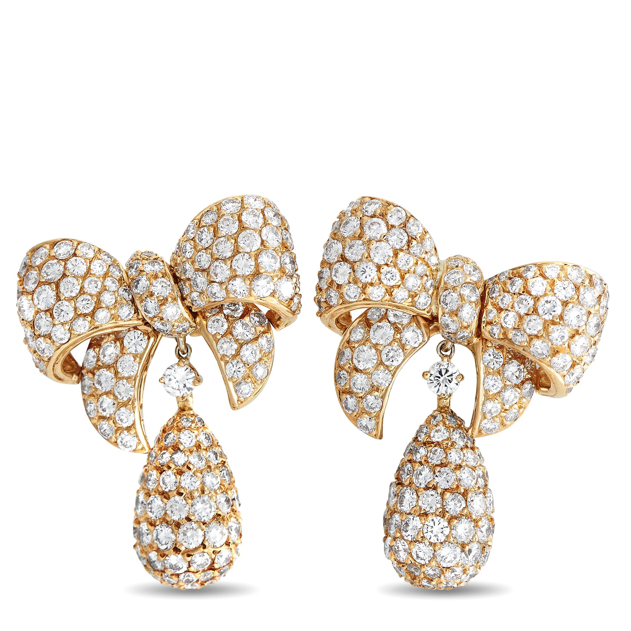 This vintage set from Graff will instantly add poise, polish, and a touch of luxury to any ensemble. The exquisite earrings feature a charming bow motif, and measure 1.25 long by 1.0 wide. This design of the earrings perfectly matches the 15