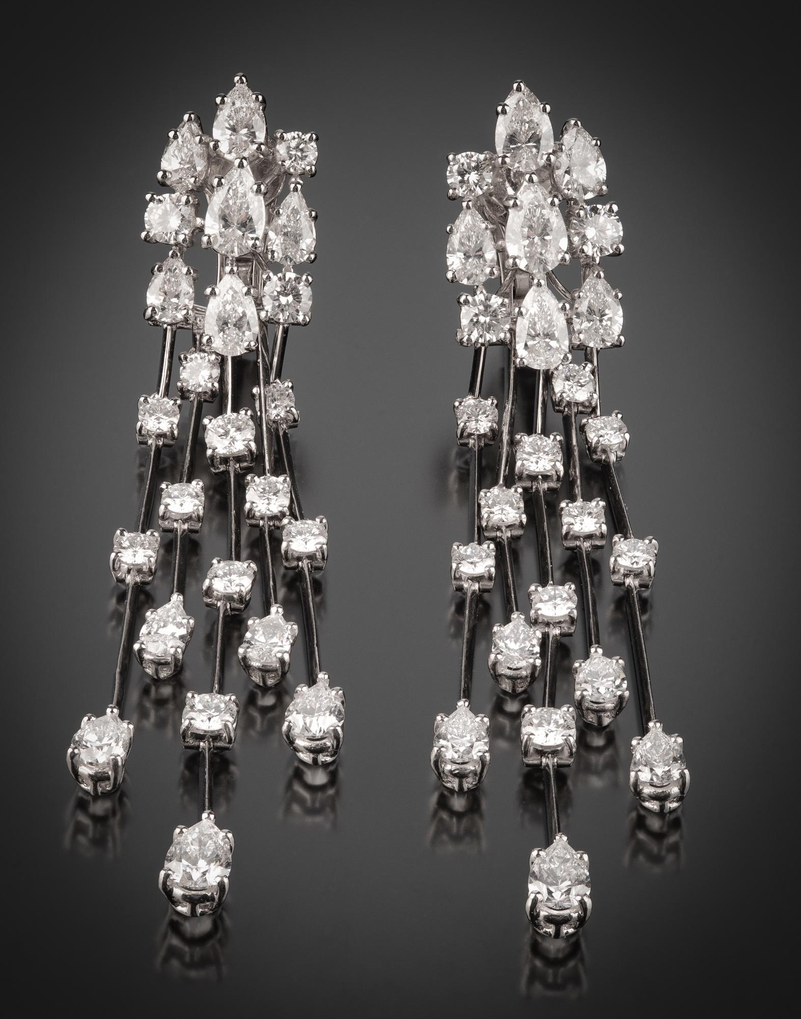 Graff Waterfall Drop Diamond Earrings In Excellent Condition In Weston, MA