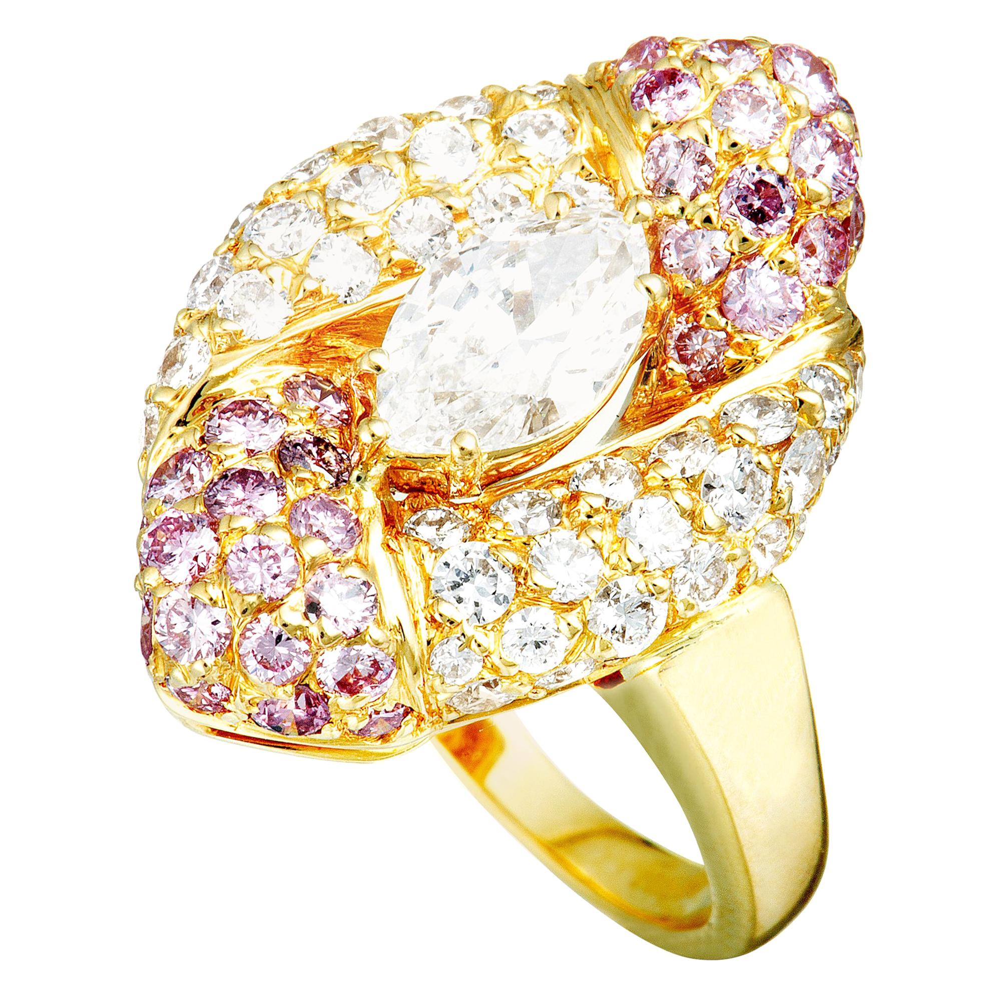Graff White and Pink Diamond 18 Karat Yellow Gold Ring