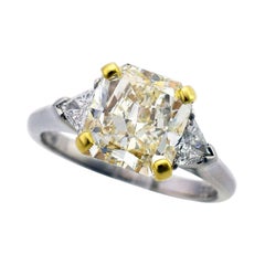 Graff Yellow Radiant 3.05 Carat Diamond Platinum 18 Karat YG Solitaire Ring