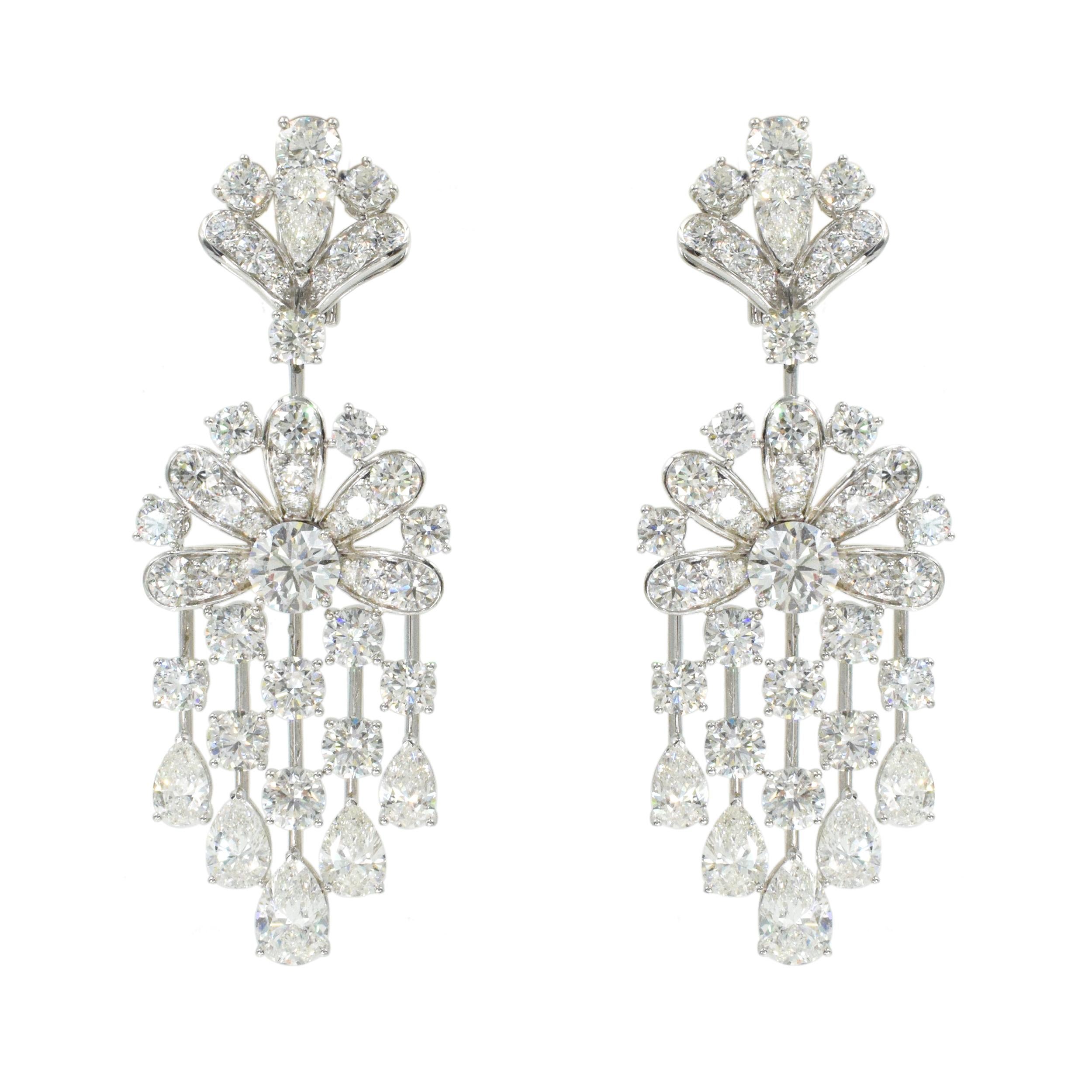 Artist Graff Diamond 'Waterfall' Pendant-Earrings