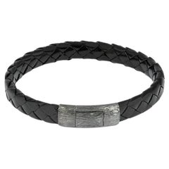 Graffiato Bracelet in Black Leather with Black Rhodium Sterling Silver, Size L
