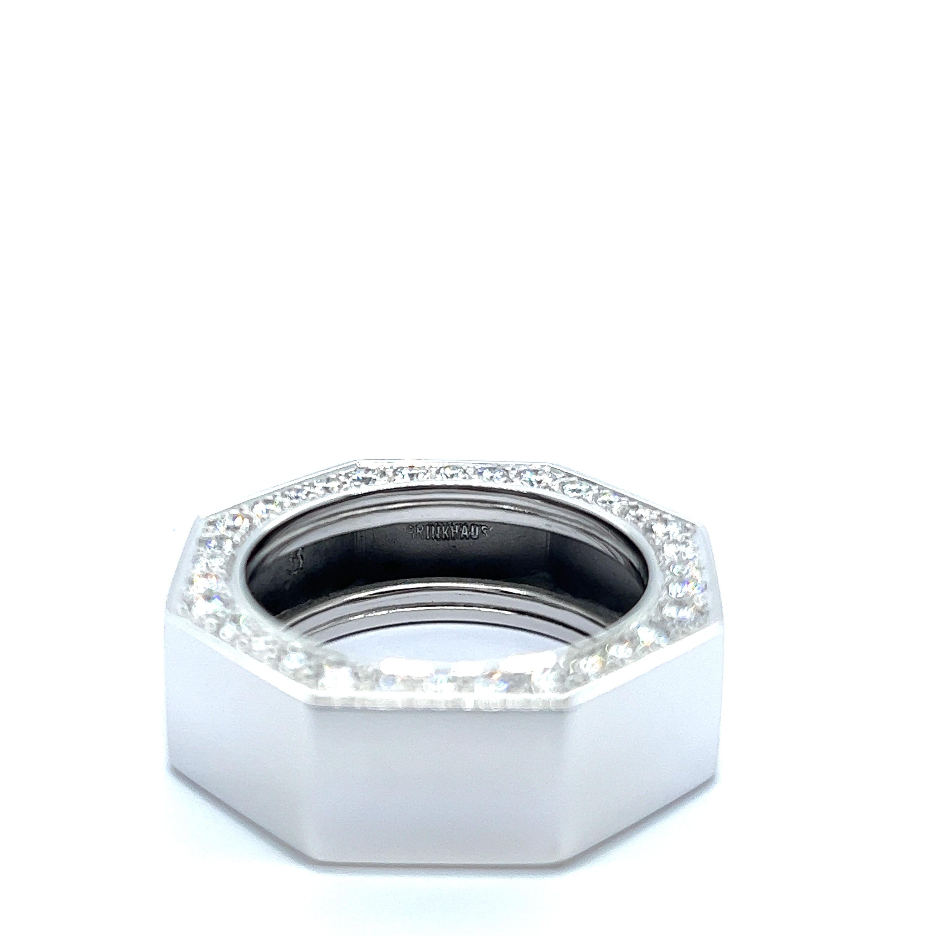Grafik Ring with Diamonds in 18 Karat White Gold  For Sale 1