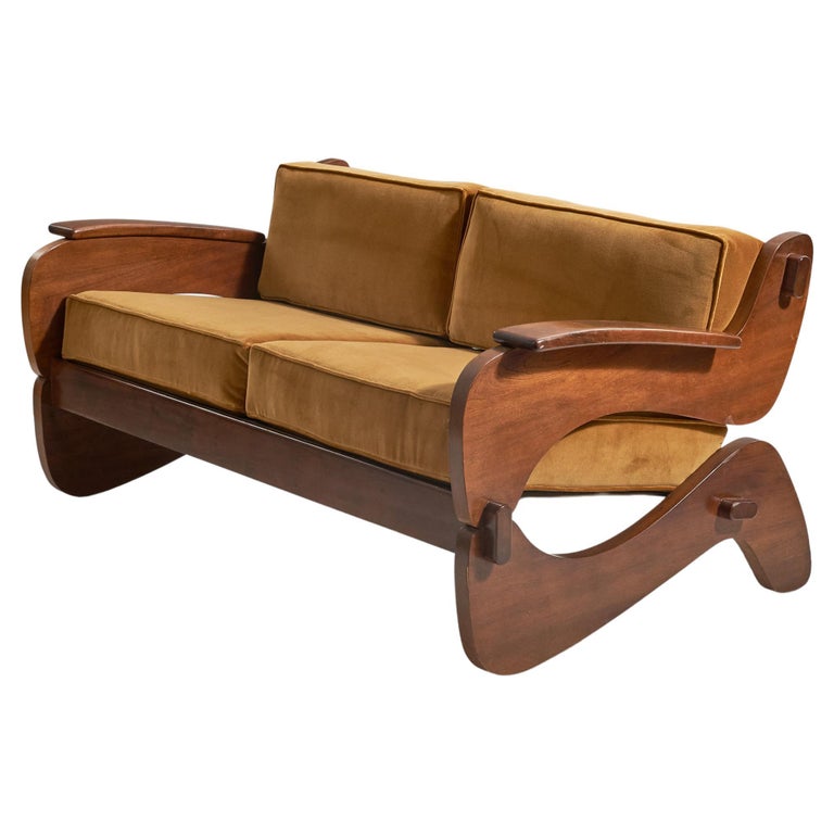 Grafton Everest Sofa, 1970s, offered by PRB Collection