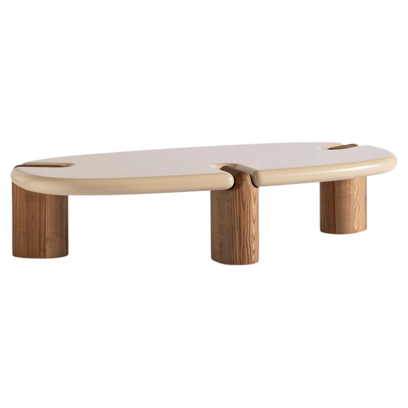 I.L Carpanese Home Italia Table basse ovale en bois laqué