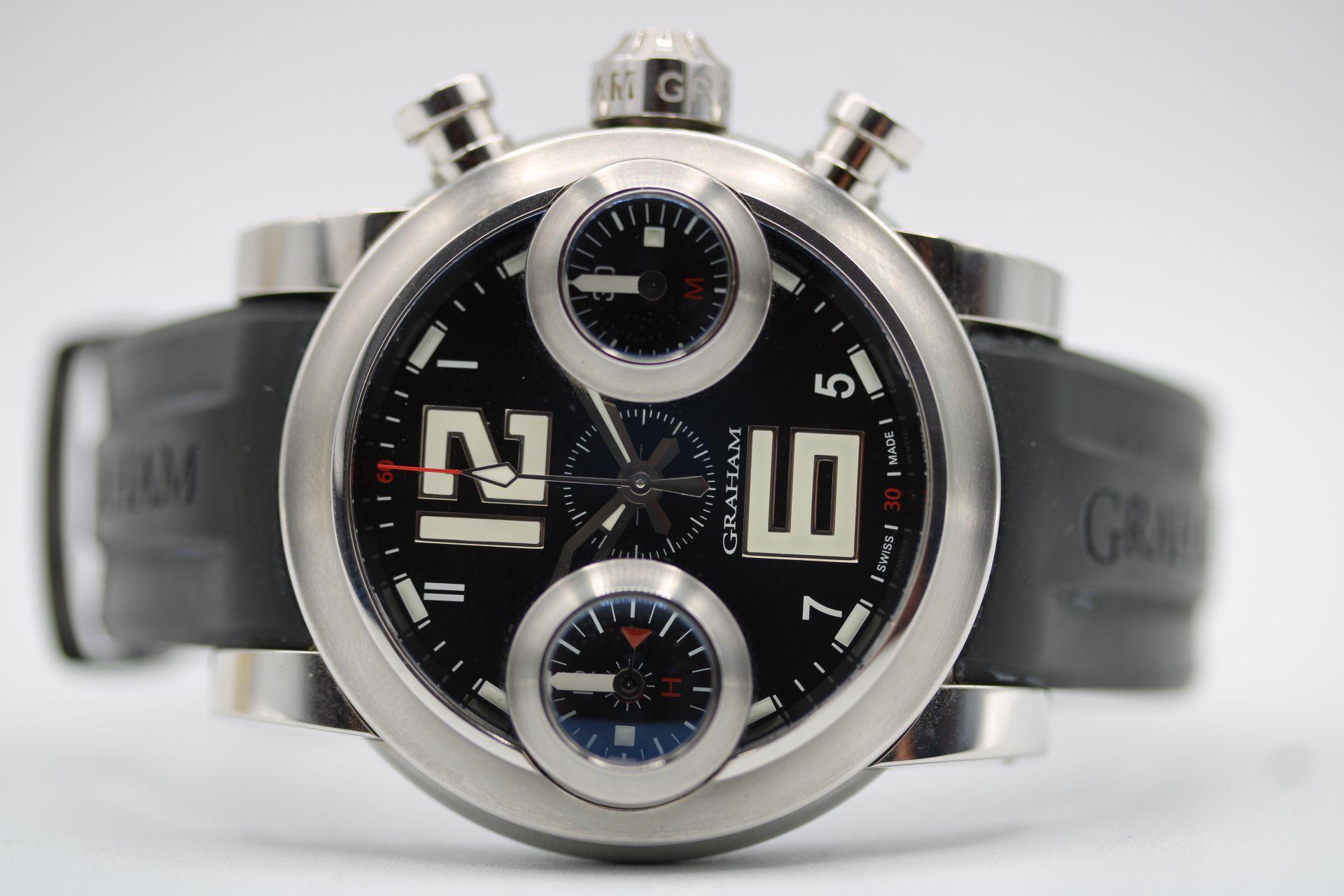 This rarely seen watch just arrived in stock and had a full check up in our workshop and is presented in both excellent working order as well as condition. The watch is presented with its original inner and outer boxes, letter of authenticity from