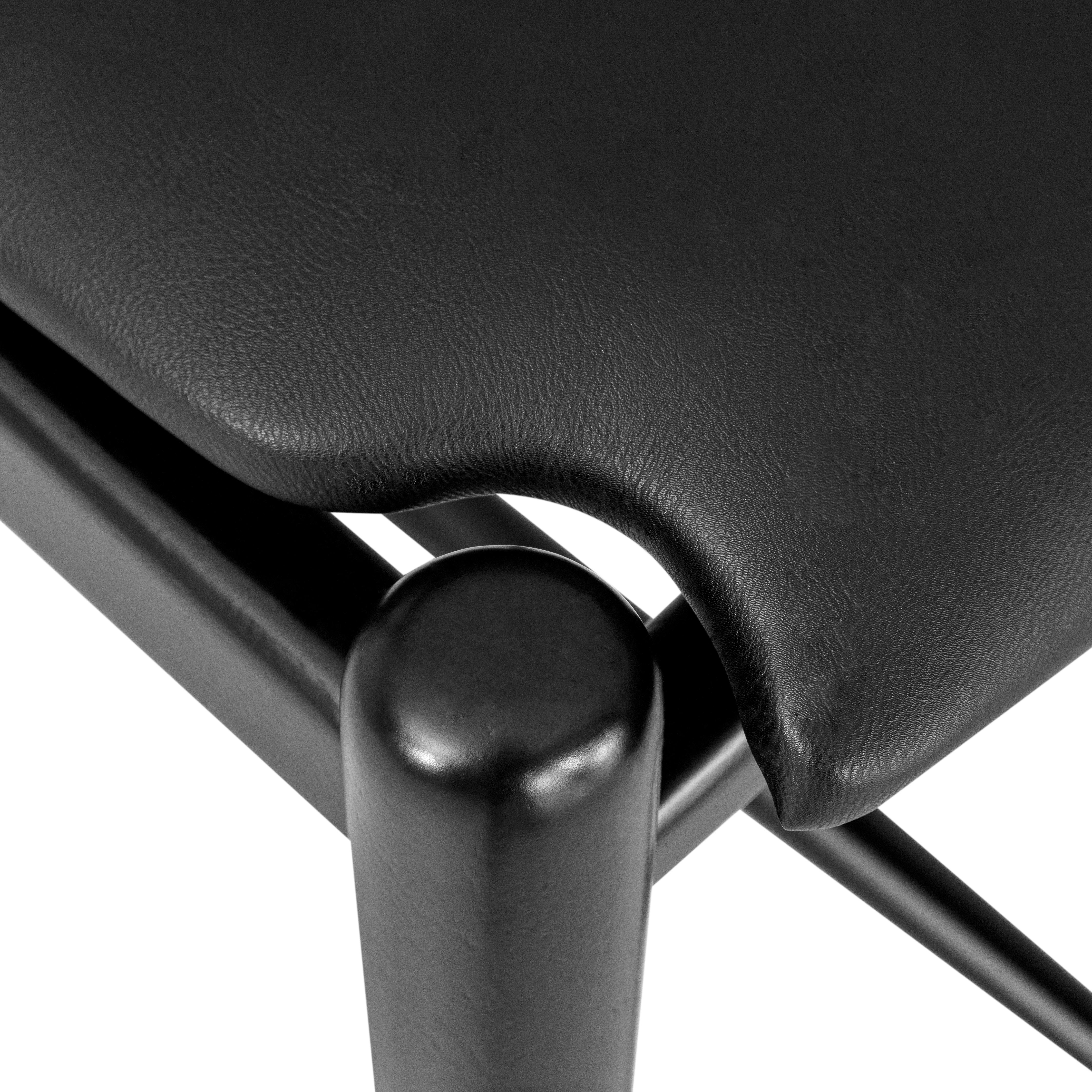 Contemporary Black Matte Finish Counter Stool with Faux Leather Seat – Grain Collection For Sale