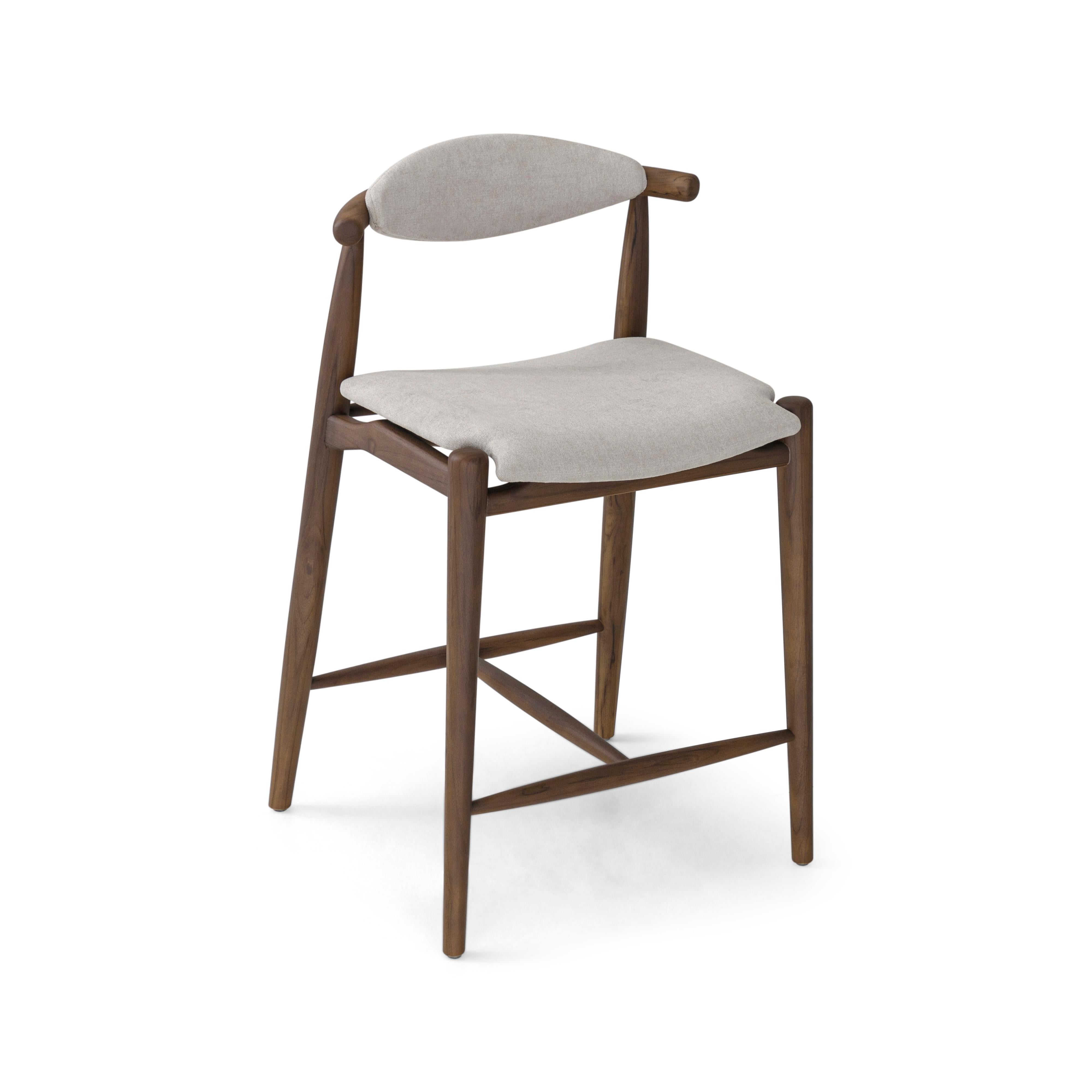 Hocker in Thekenhöhe aus Nussbaumholz mit beigefarbener Polsterung und Beige-Polsterung – Grain-Kollektion im Zustand „Neu“ im Angebot in Miami, FL
