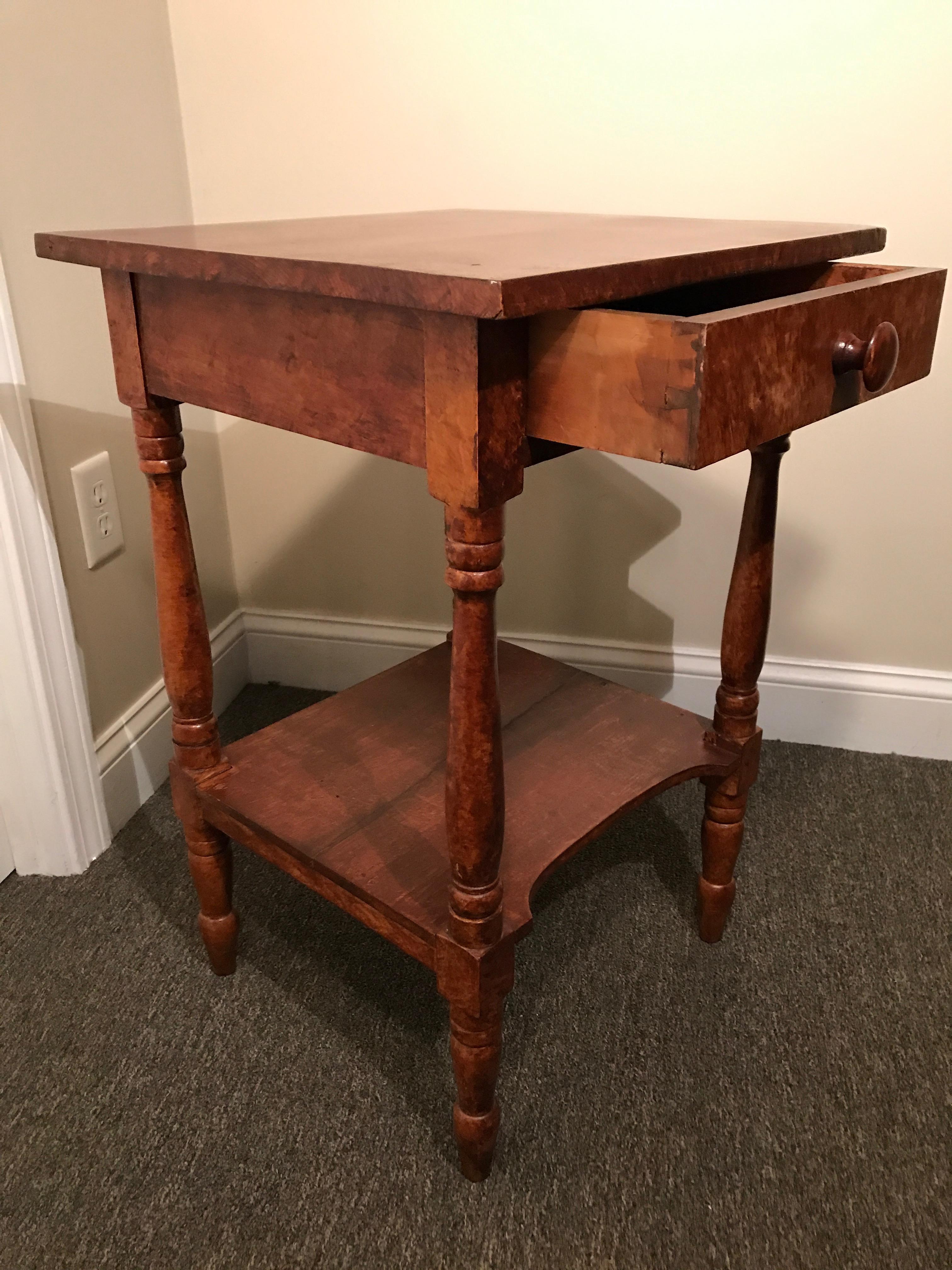 Early 19th Century Grain Painted One Drawer Stand with Lower Shelf in Pine, New Hampshire For Sale