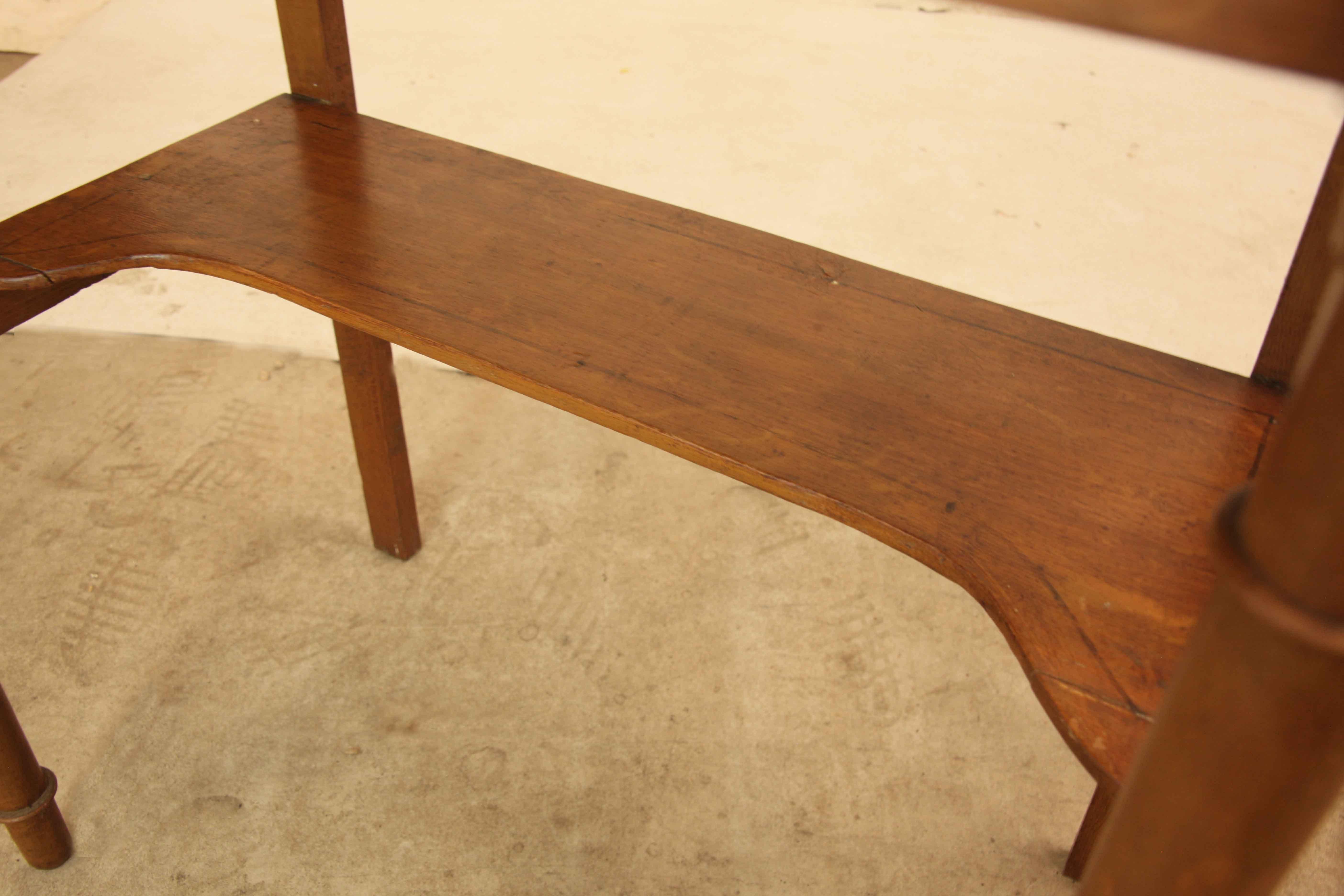 Table à un tiroir peinte en Grain en vente 1