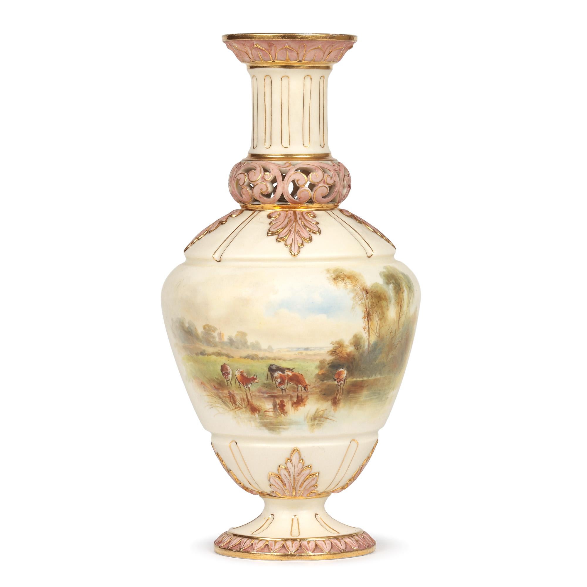 Vaso per bestiame da pascolo in porcellana di Grainger Worcester dipinto a mano In condizioni buone in vendita a Bishop's Stortford, Hertfordshire