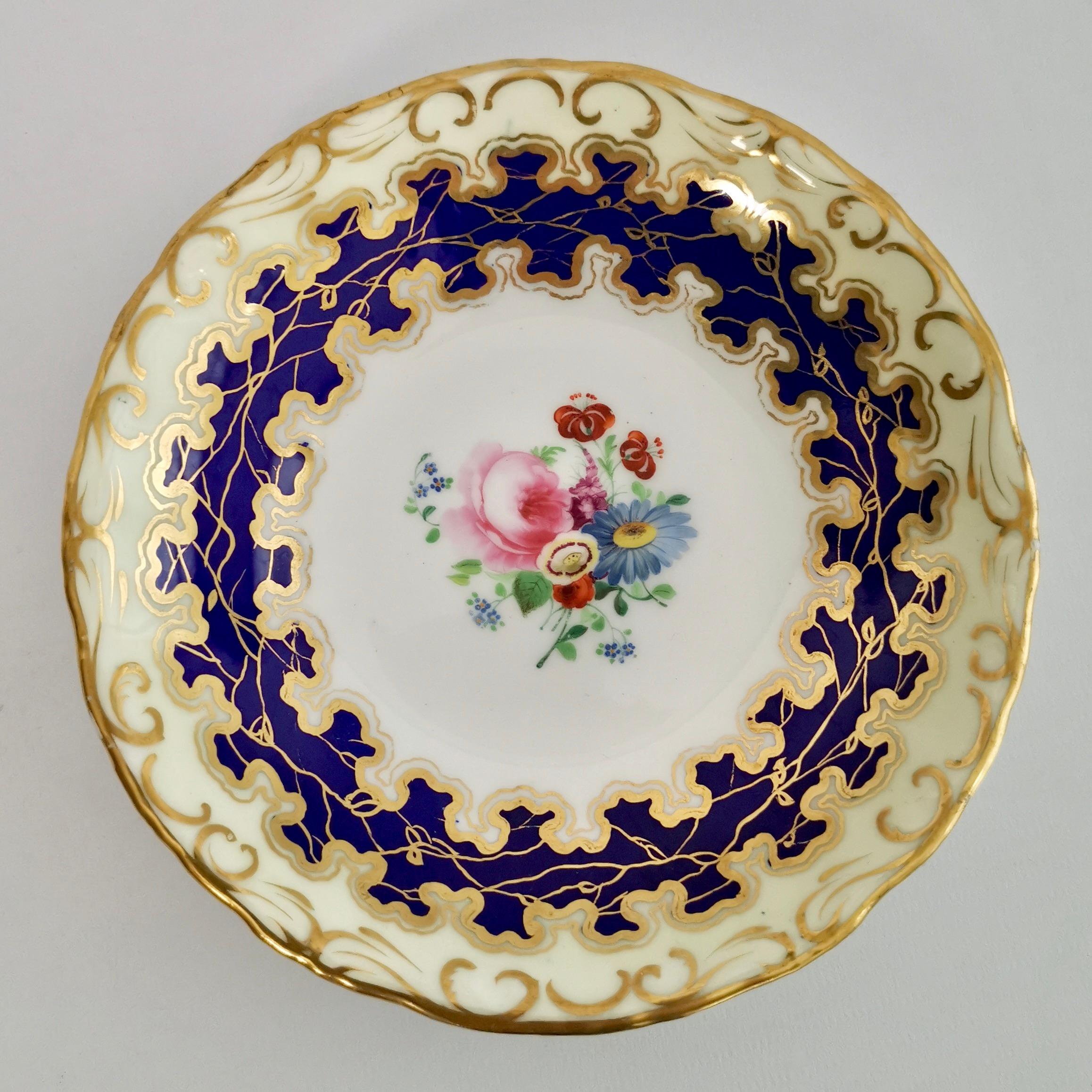 English Grainger Worcester Porcelain Teacup, Cobalt Blue, Gilt and Flowers, circa 1840