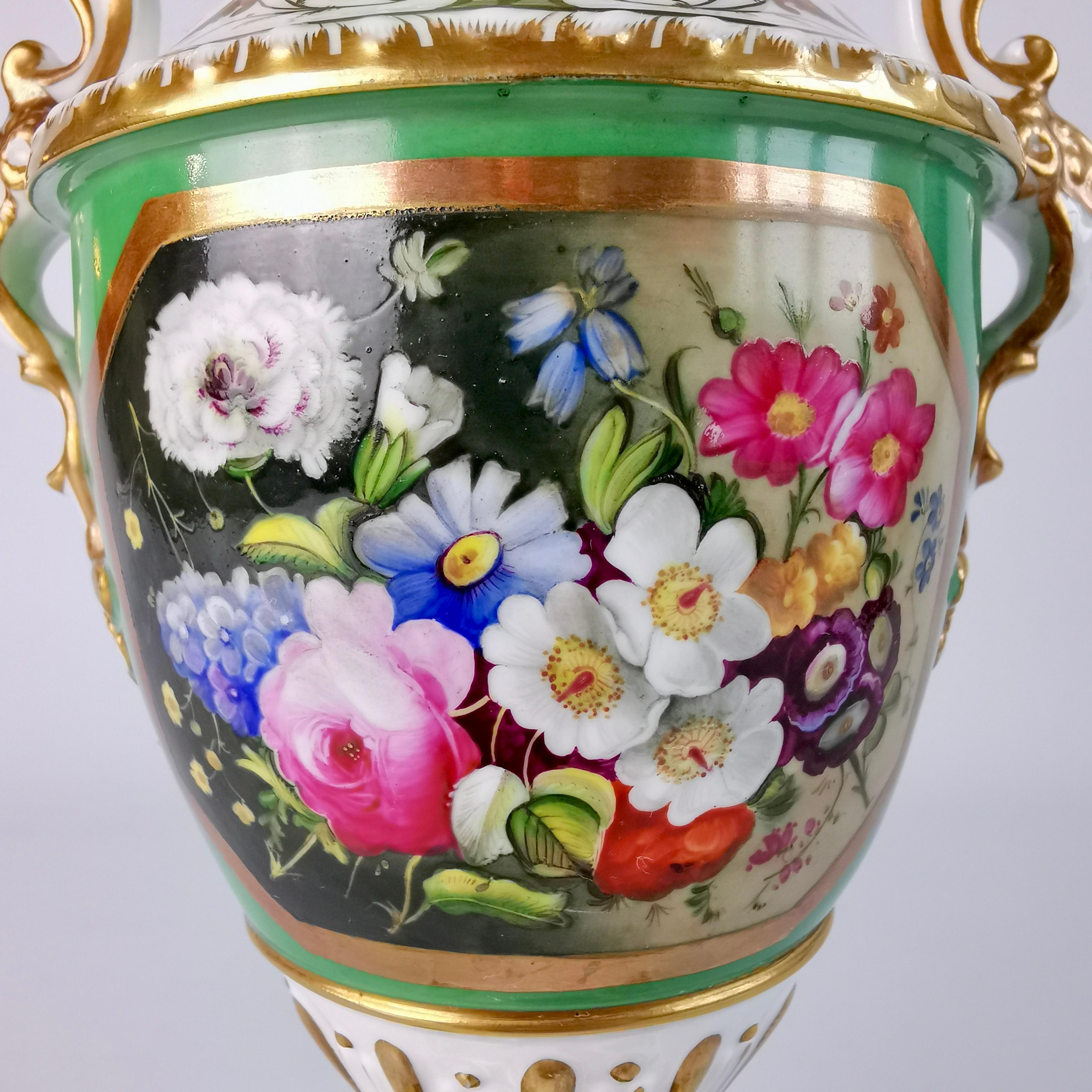 Minton Porcelain Vase, Elgin Shape, Green with Floral Reserve, 1830-1835 In Good Condition In London, GB