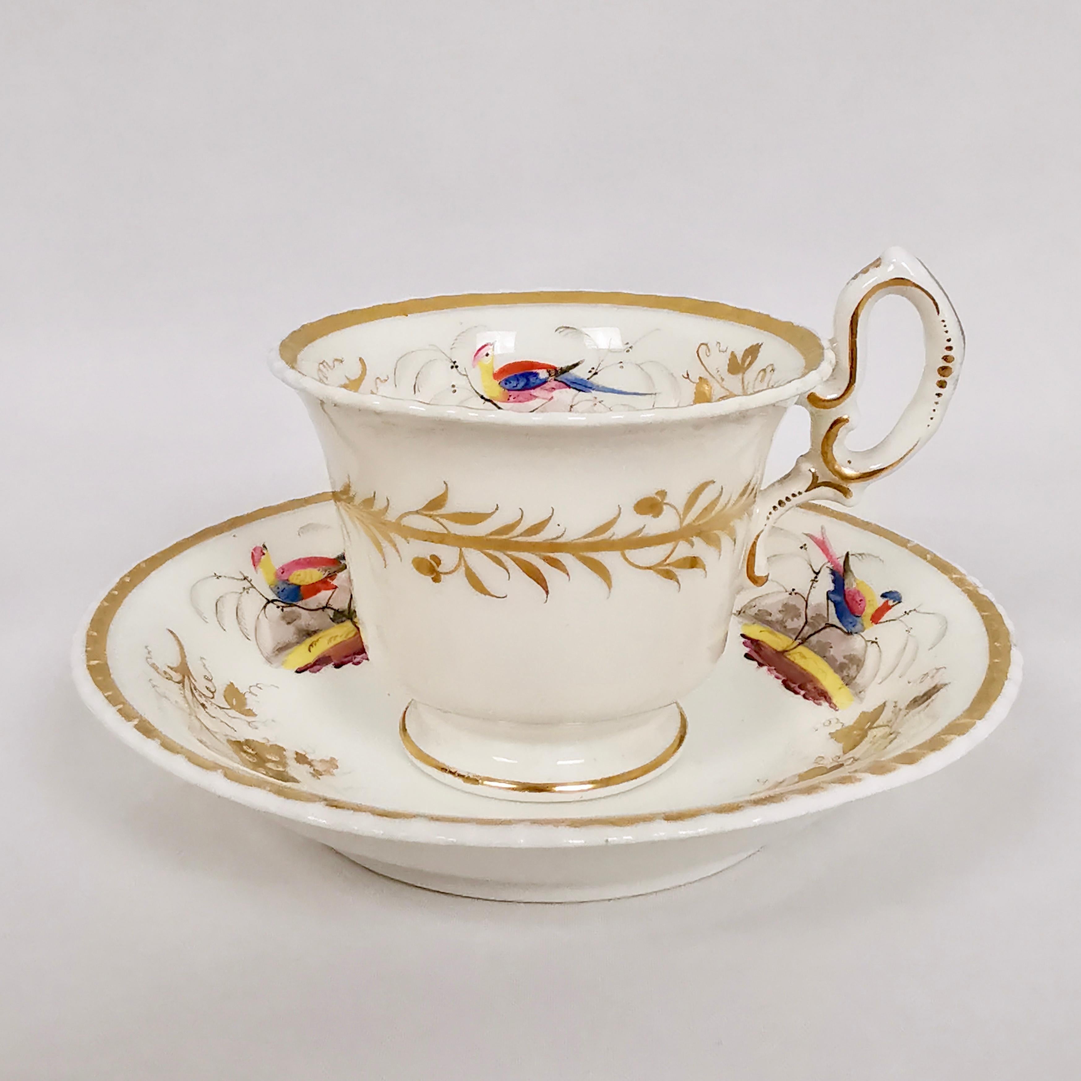 Grainger Worcester Tea Set, Rococo Revival, Sevres-Style Birds, circa 1830 For Sale 5