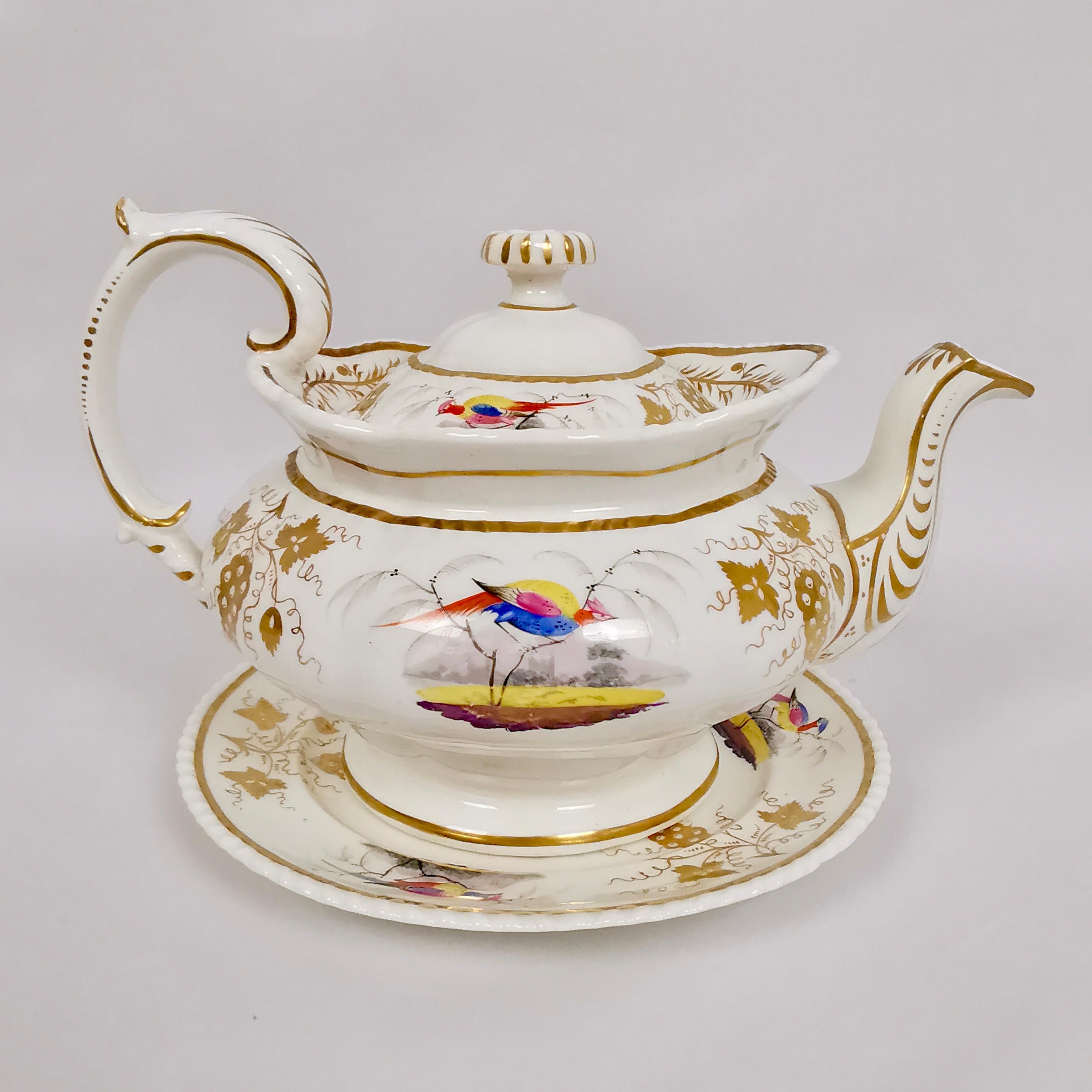 Néo-rococo Service à thé Grainger Worcester:: néo-rococo:: oiseaux de style Sèvres:: vers 1830 en vente