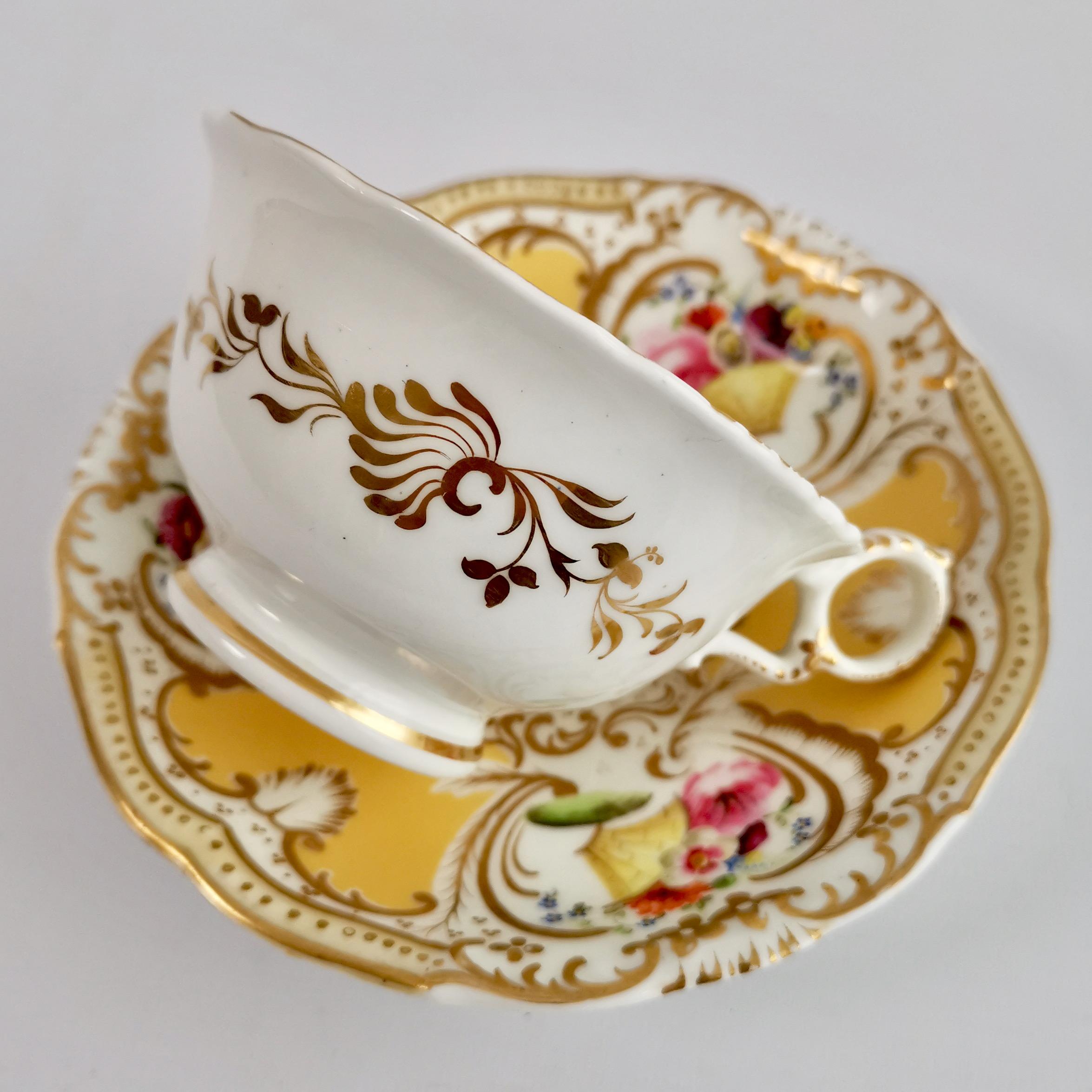 English Grainger Worcester Teacup, Yellow, Gilt and Flowers, Rococo Revival, circa 1835