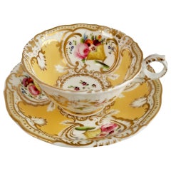 Antique Grainger Worcester Teacup, Yellow, Gilt and Flowers, Rococo Revival, circa 1835