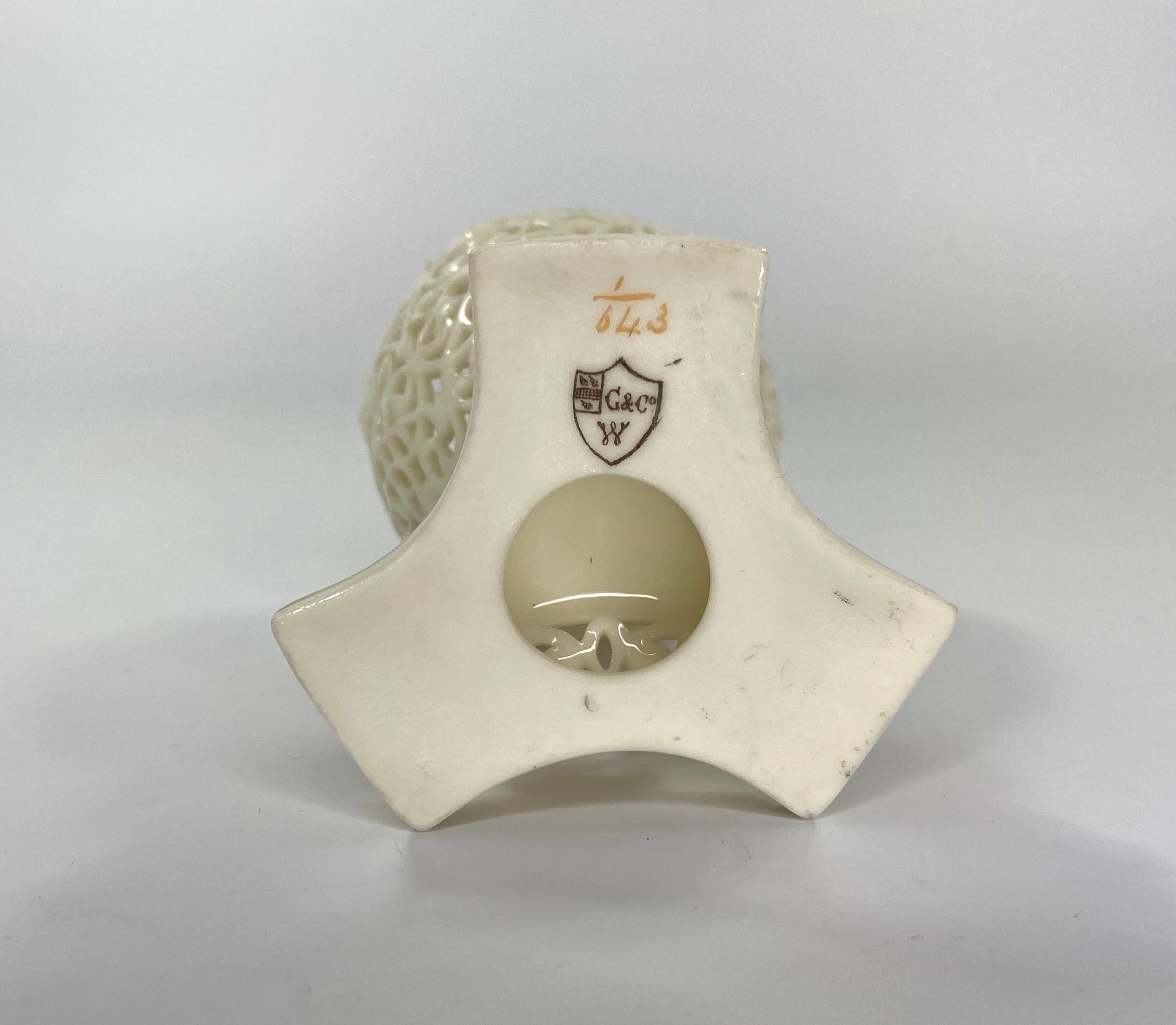 Graingers Royal Worcester Porcelain Vase and Cover, c. 1890 1