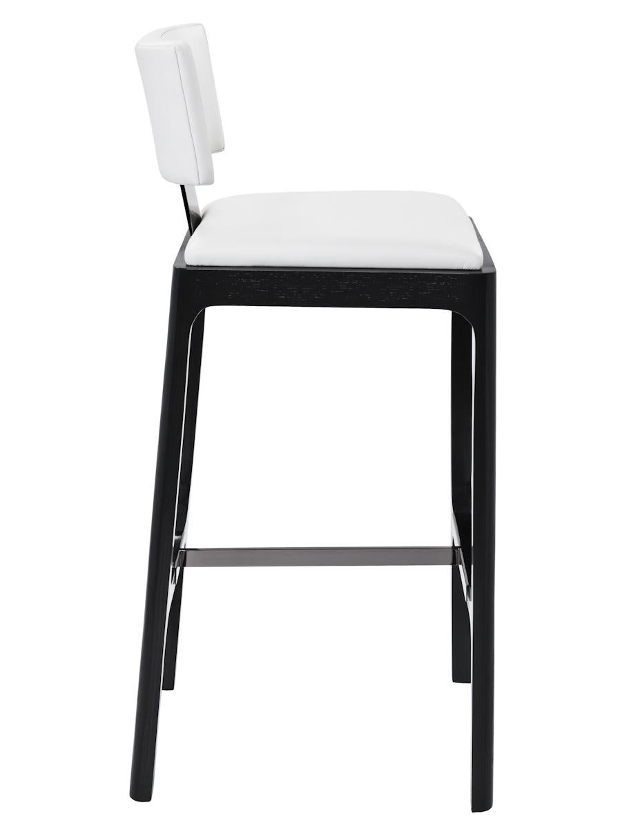 Gramercy Bar Stool in White Leather with Americano Ash Frame by Powell & Bonnell In Excellent Condition For Sale In New York, NY