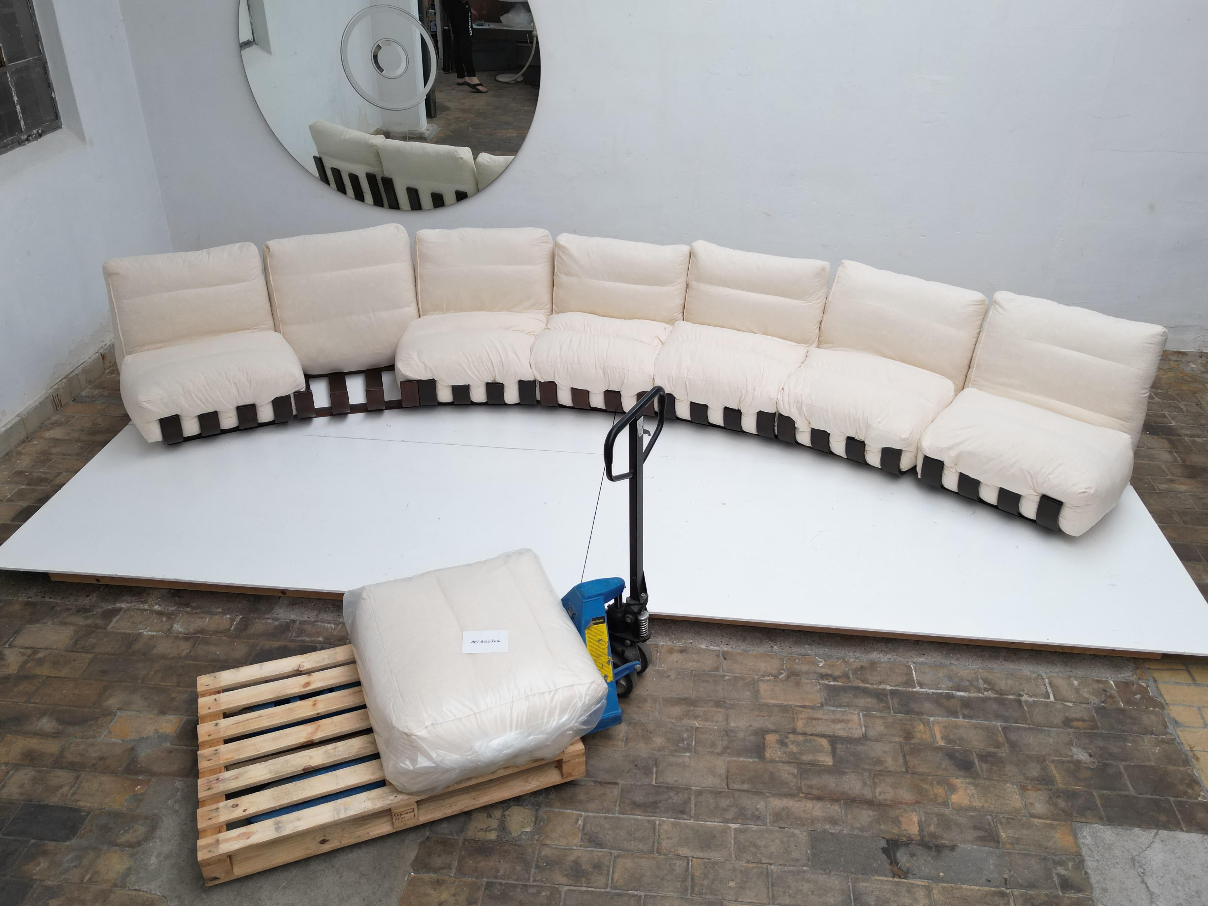 'Gran Visir' Modular Sofa by Luciano Frigerio Italy 1971 Choose Your Own Fabric For Sale 7