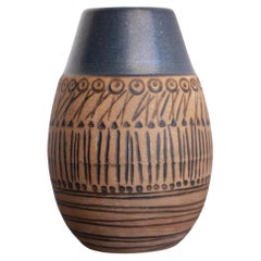 Vaso 'Granada' di Lisa Larson per Gustavsberg, Svezia.