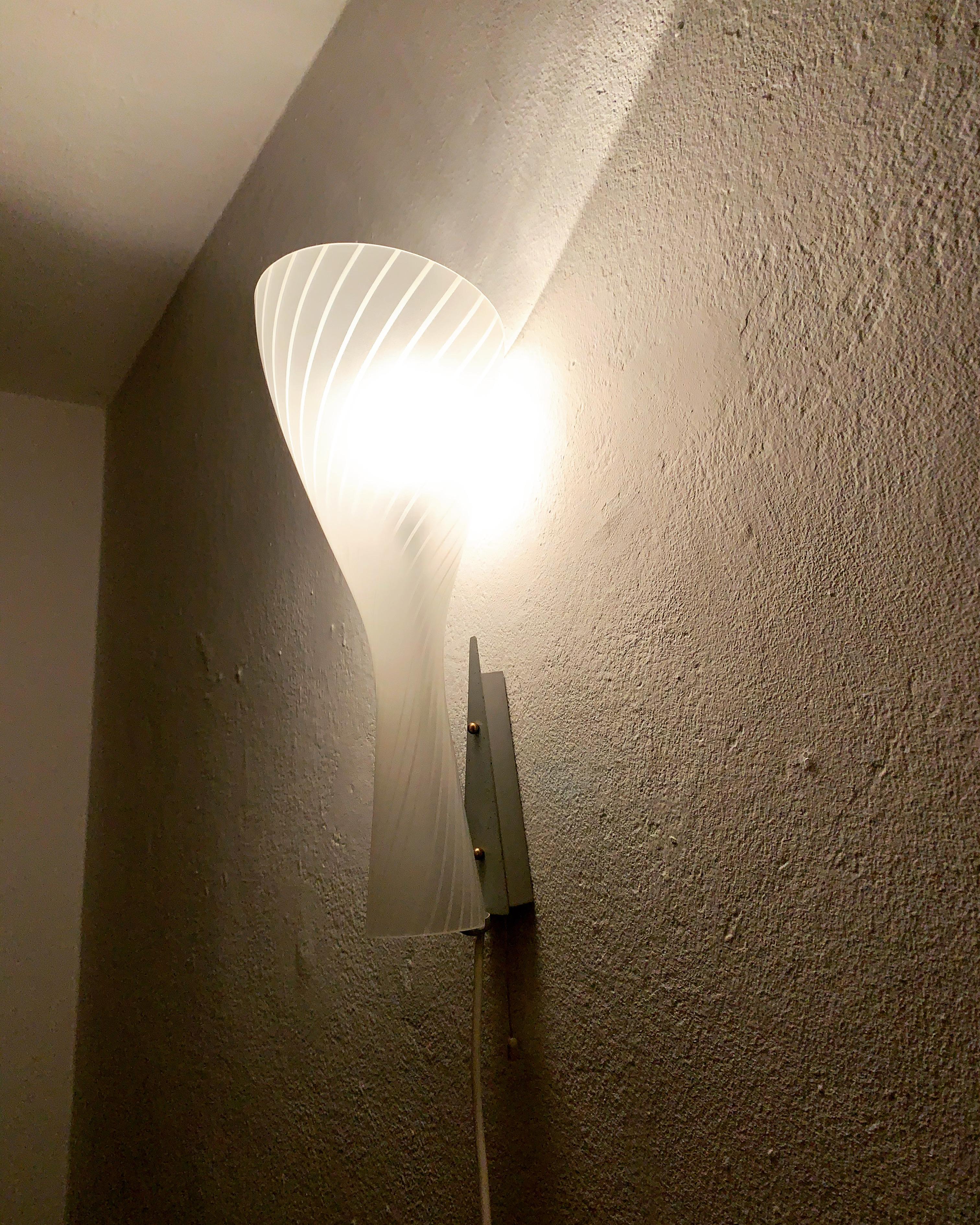Lámpara de pared Granada de Aloys Gangkofner para Peill & Putzler en venta 4