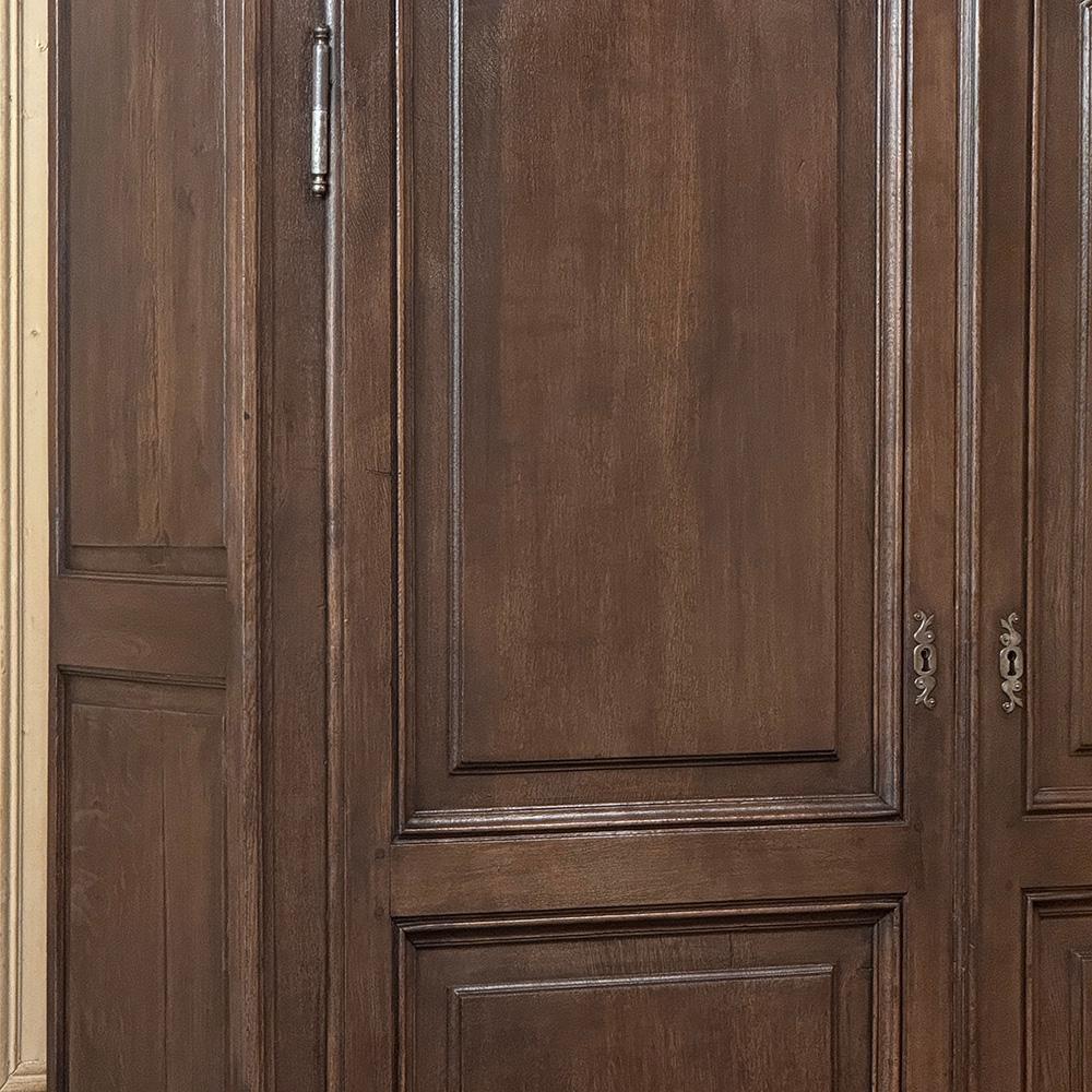 Grand 18th Century Country French Louis XIV Armoire For Sale 1
