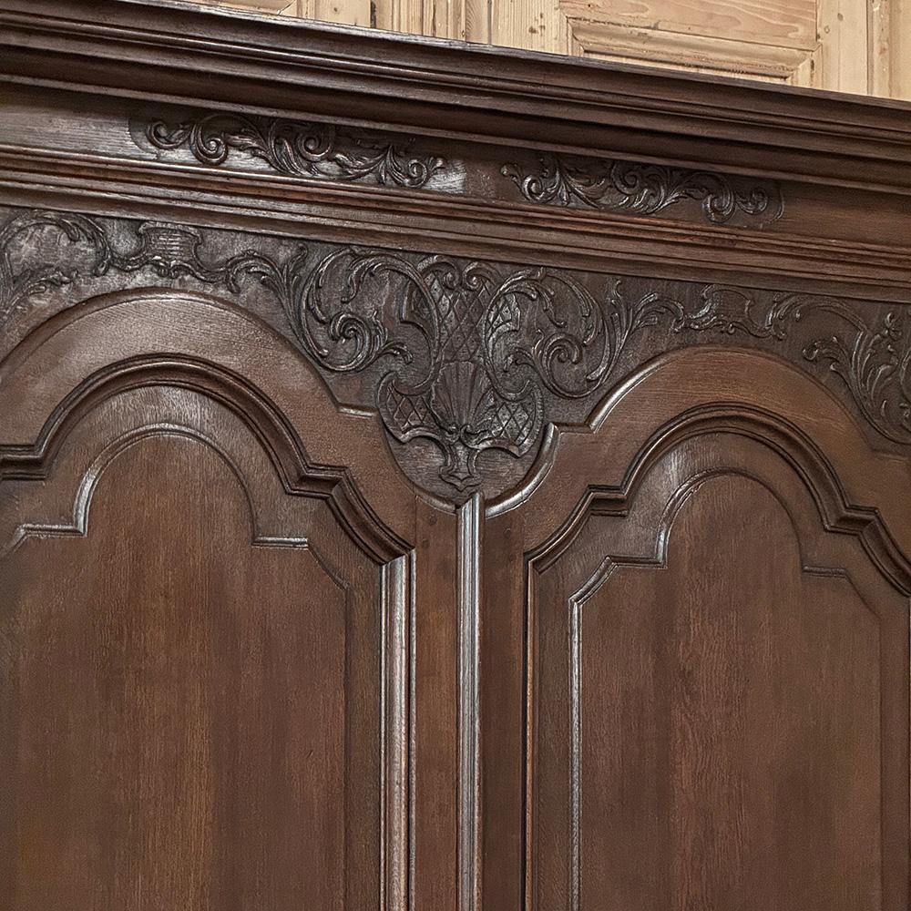 Grand 18th Century Country French Louis XIV Armoire For Sale 3