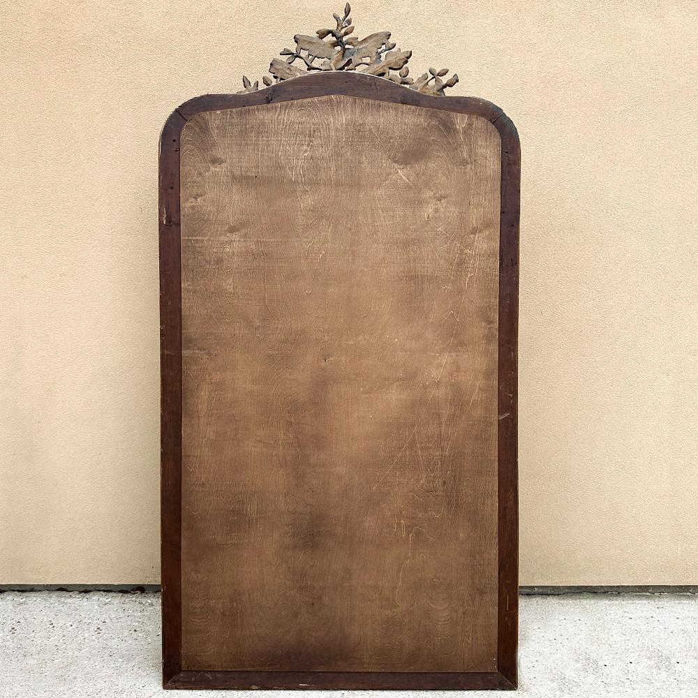 Grand 19th Century French Louis XVI Gilded Mirror For Sale 16