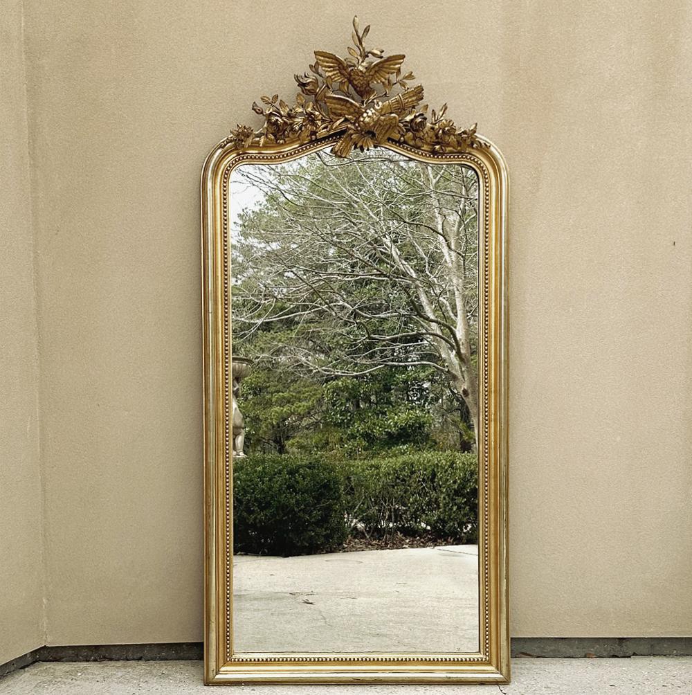 Grand 19th Century French Louis XVI Gilded Mirror For Sale 2