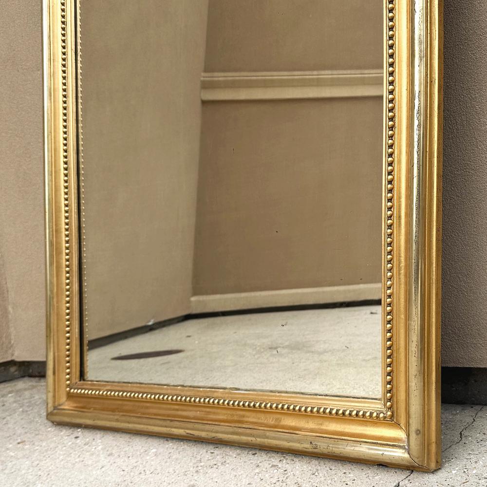 Grand 19th Century French Louis XVI Gilded Mirror For Sale 4