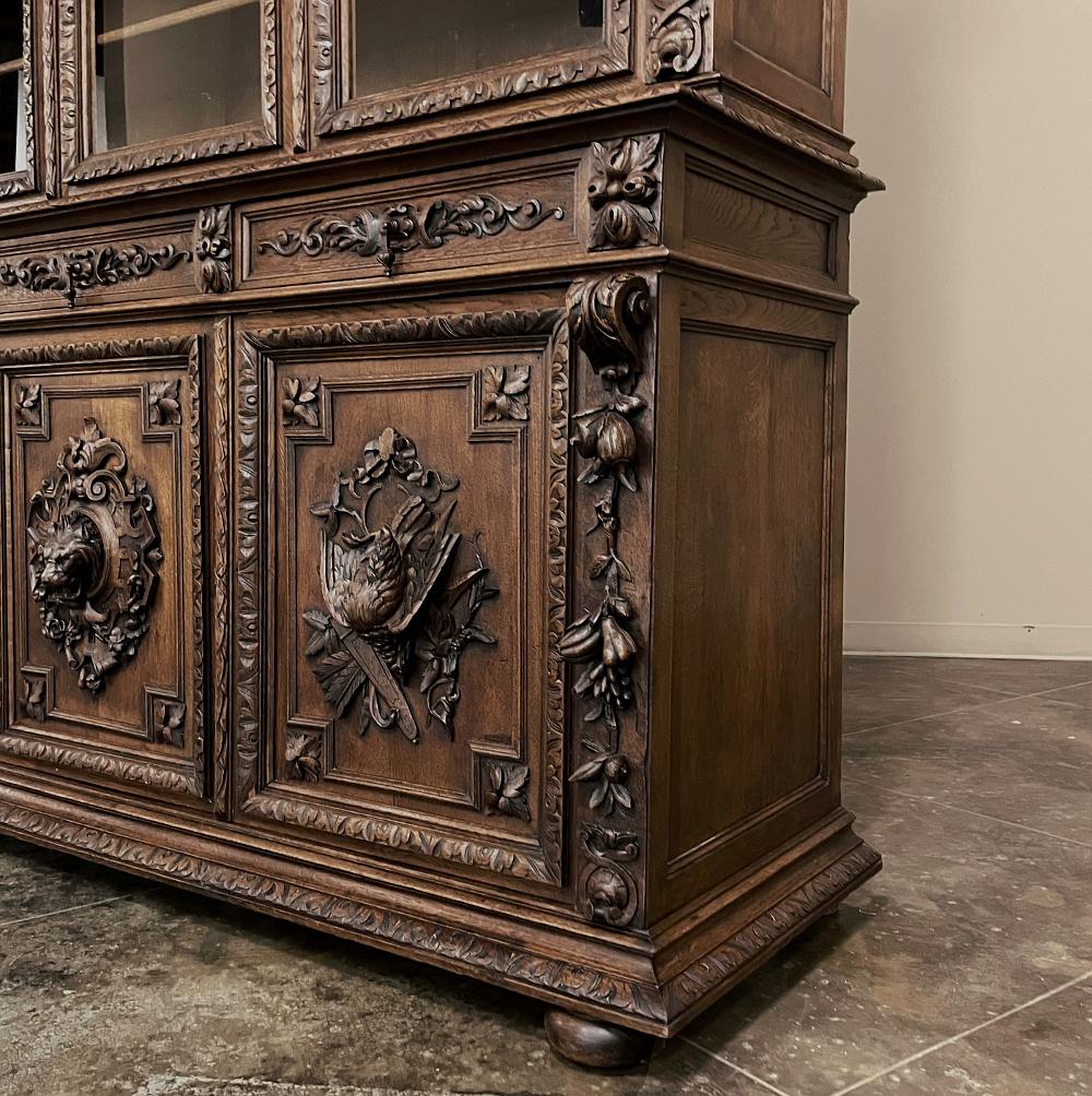 Grand 19th Century French Renaissance Revival Triple Hunt Bookcase 4