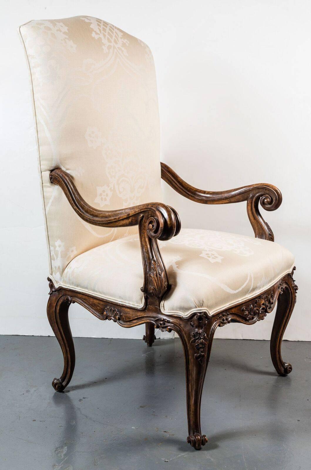 Grands fauteuils de salon du XIXe siècle Excellent état - En vente à Newport Beach, CA