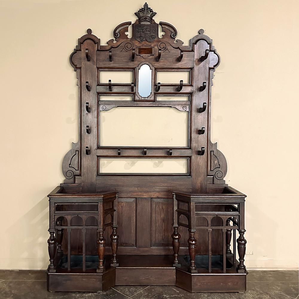 Gran árbol de salón renacentista Enrique II del siglo XIX Francés en venta