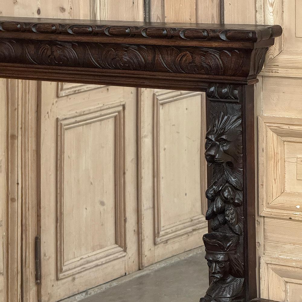 Grand 19th Century Renaissance Revival Mantel Mirror in vendita 3