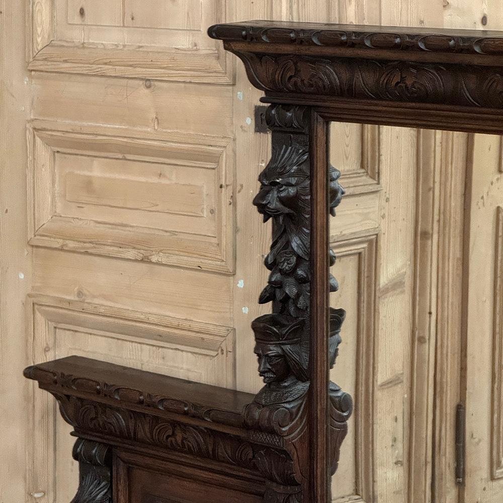 Grand 19th Century Renaissance Revival Mantel Mirror in vendita 6