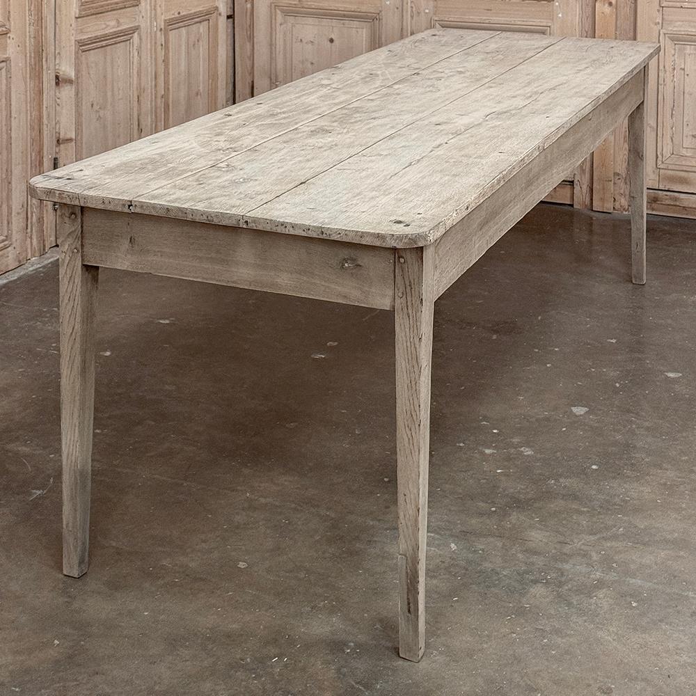 Grand 19th Century Rustic French Elm Farm Table For Sale 12